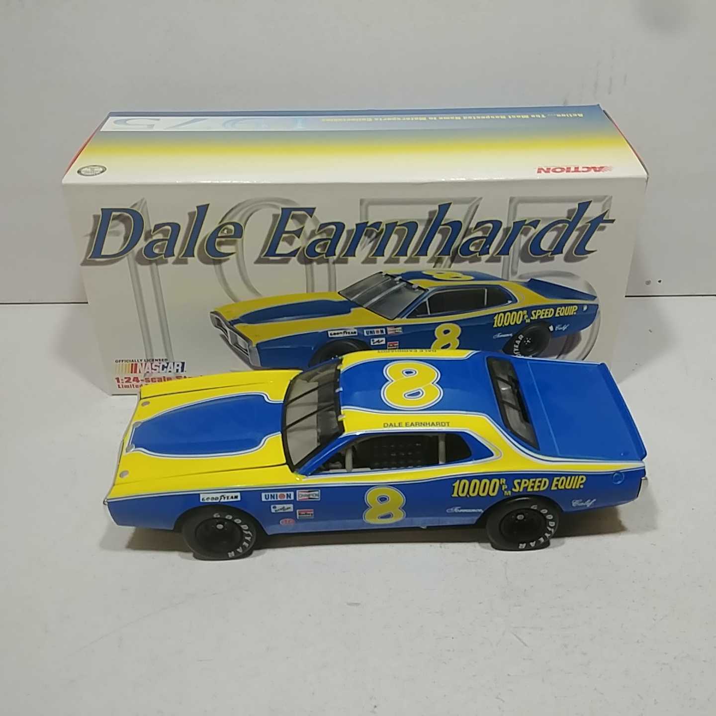 1975 Dale Earnhardt 1/24th RPM RCCA Dodge c/w bank 