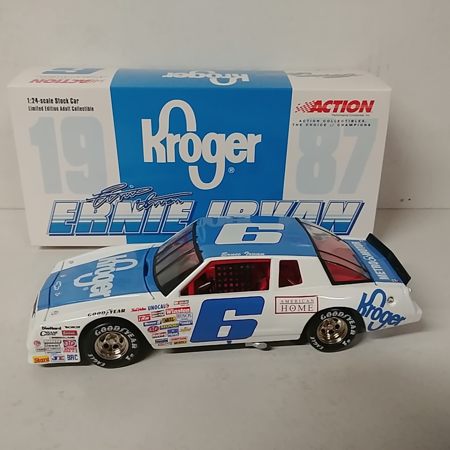 1987 Ernie Irvan 1/24th Kroger Monte Carlo c/w car