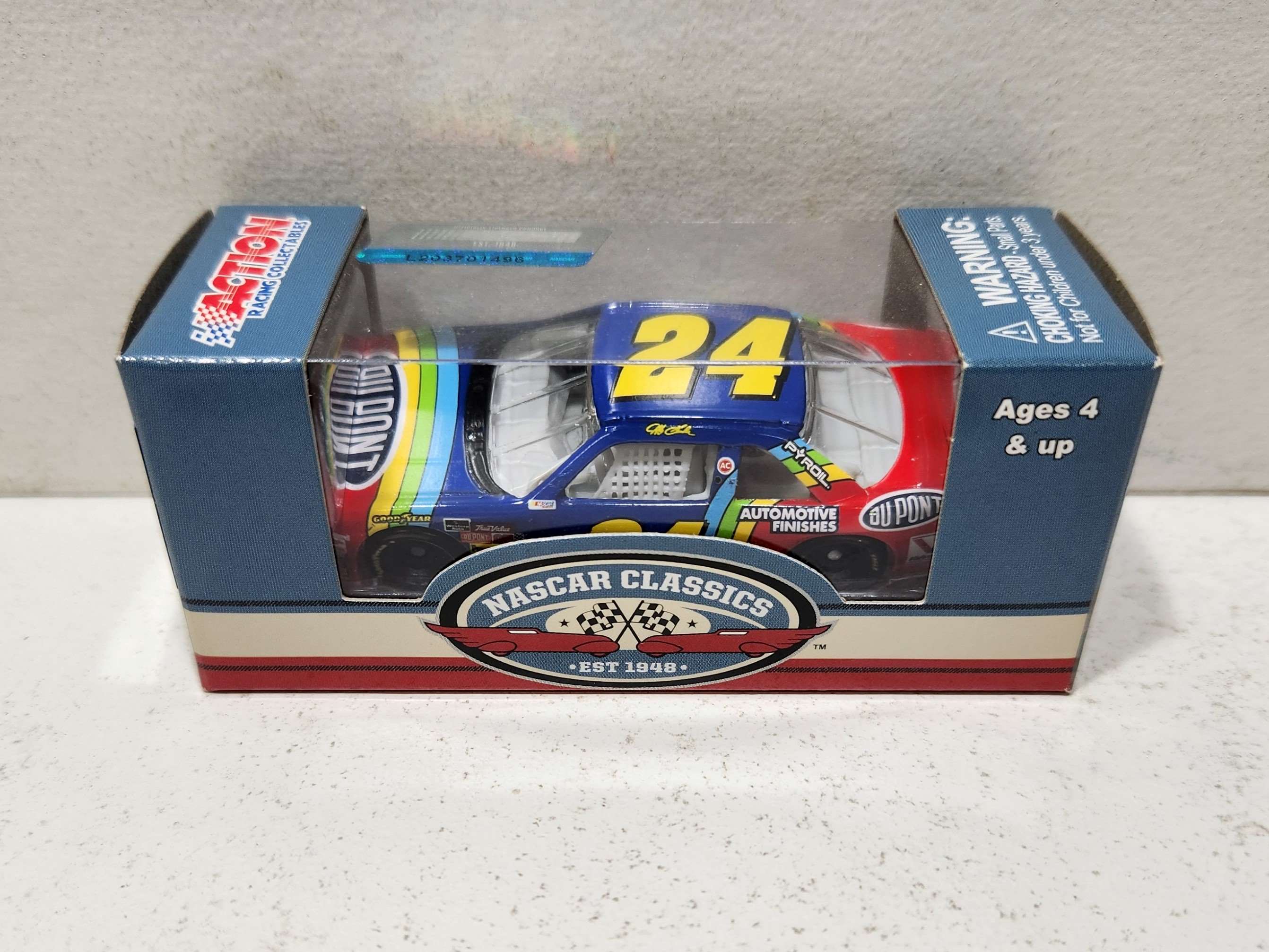 1994 Jeff Gordon 1/64th Dupont "Inaugural Indianapolis Raced Win" Pitstop Series Lumina