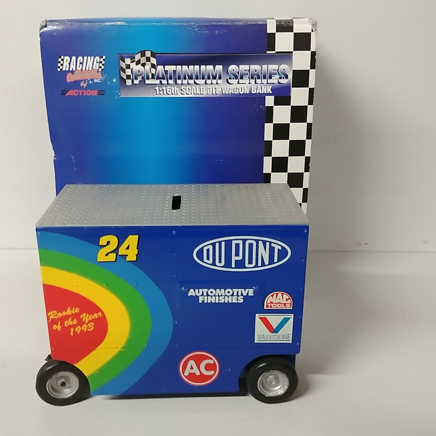 1994 Jeff Gordon 1/16th Dupont "93 Rookie of the Year" pit wagon bank