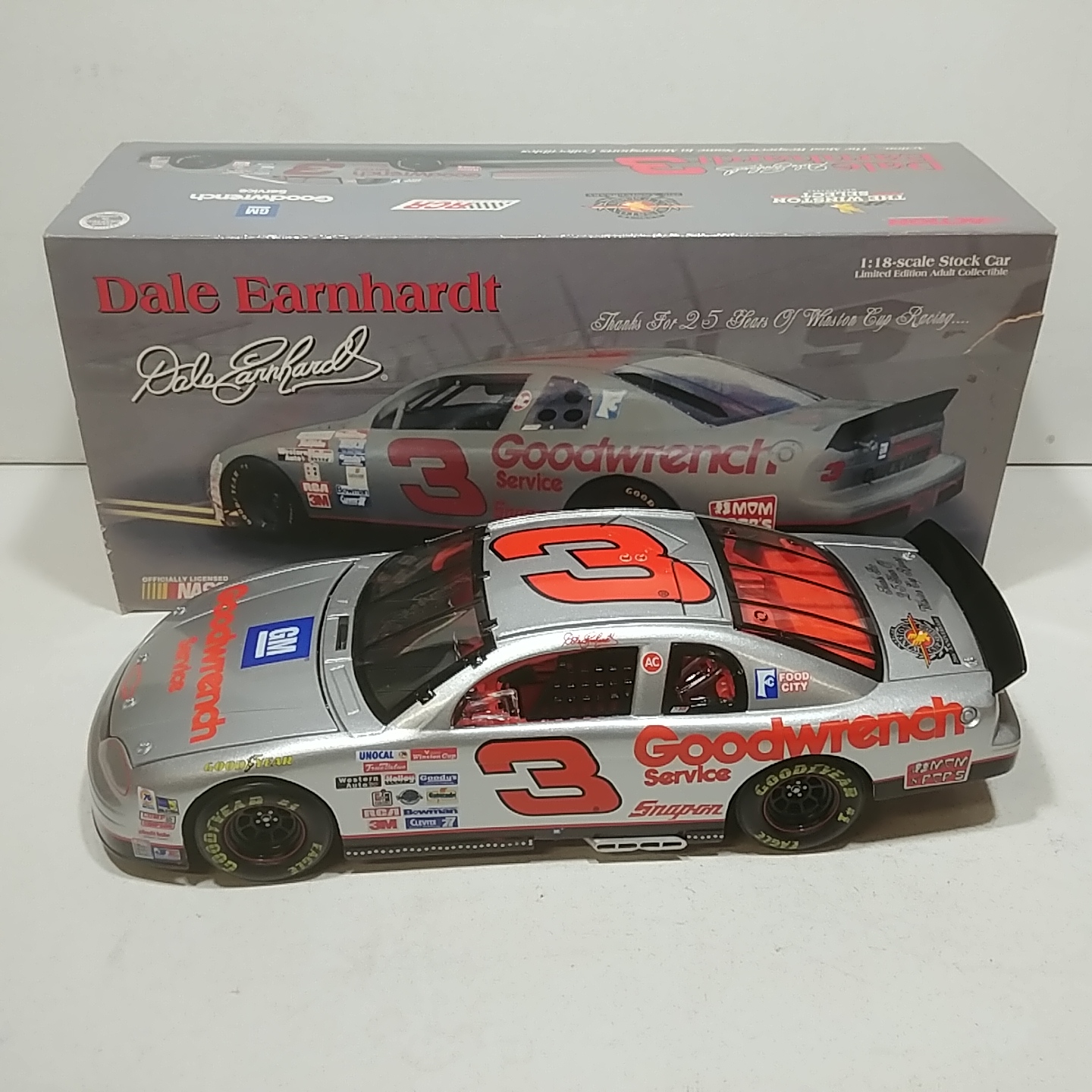 1995 Dale Earnhardt 1/18th Goodwrench "Silver Select" ARC Monte Carlo
