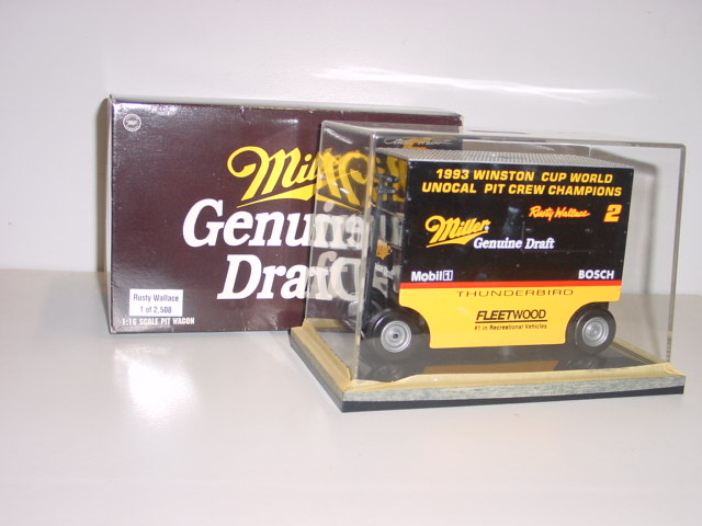 1995 Rusty Wallace 1/16th MGD pitwagon bank