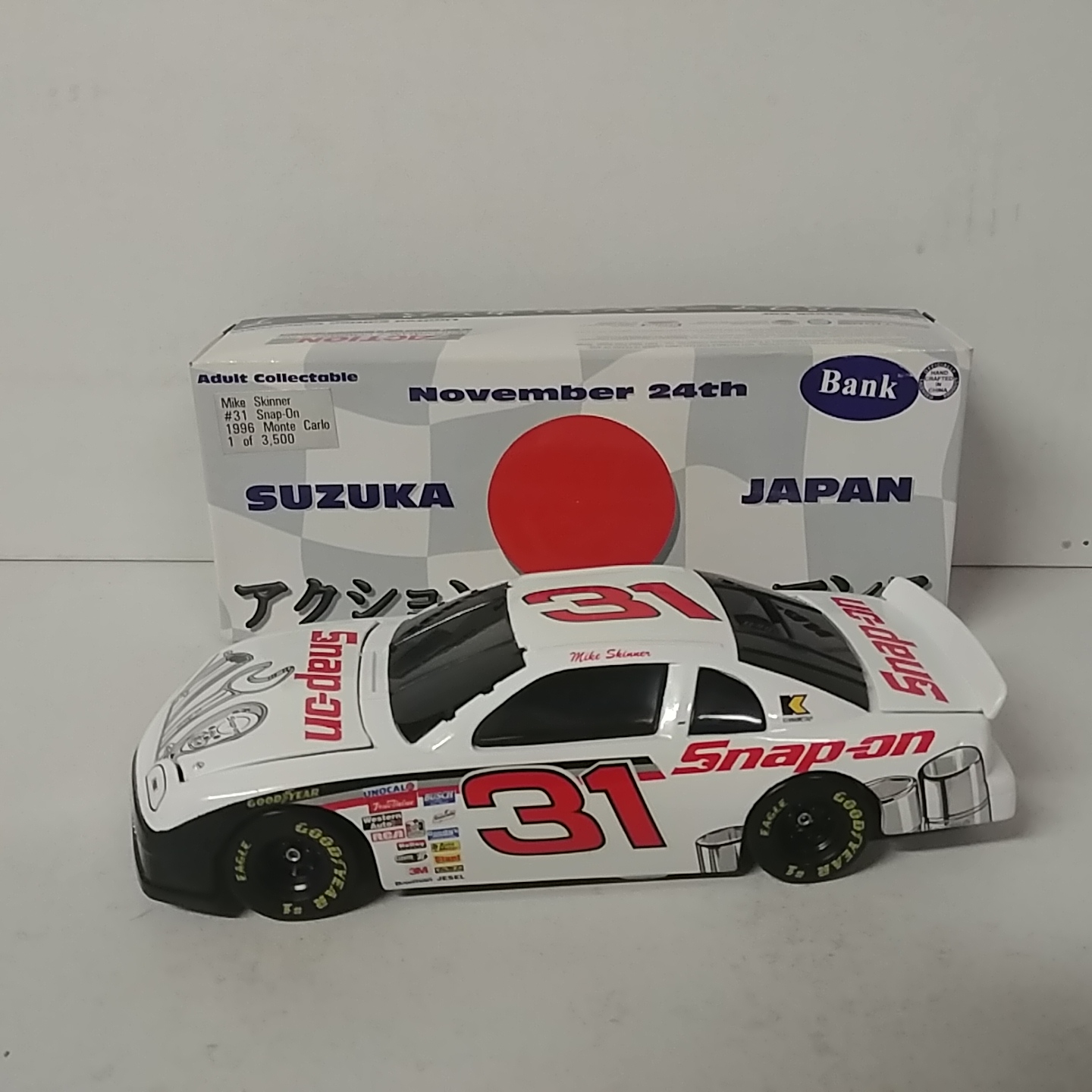 1996 Mike Skinner 1/24th Snap-On "Suzuka" b/w bank