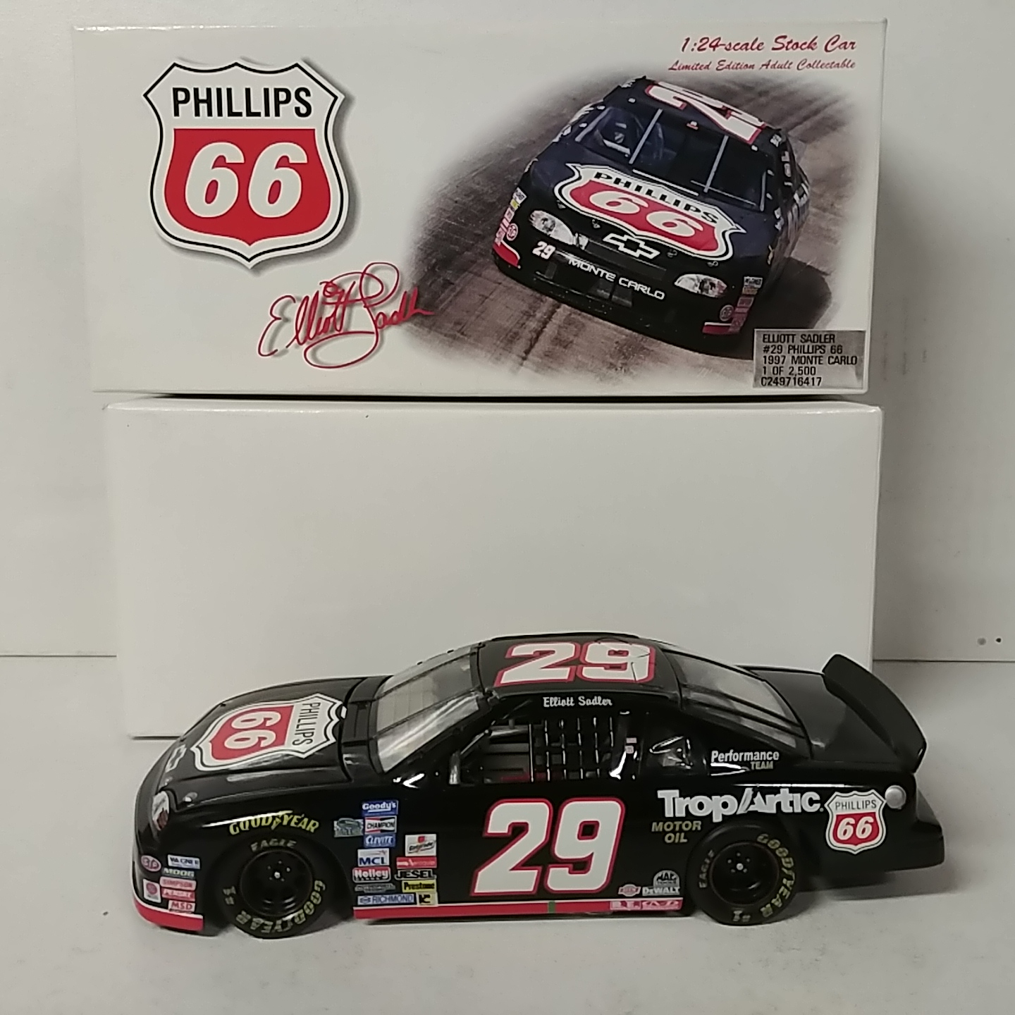 1997 Elliott Sadler 1/24th Phillips 66 "Busch Series" Monte Carlo