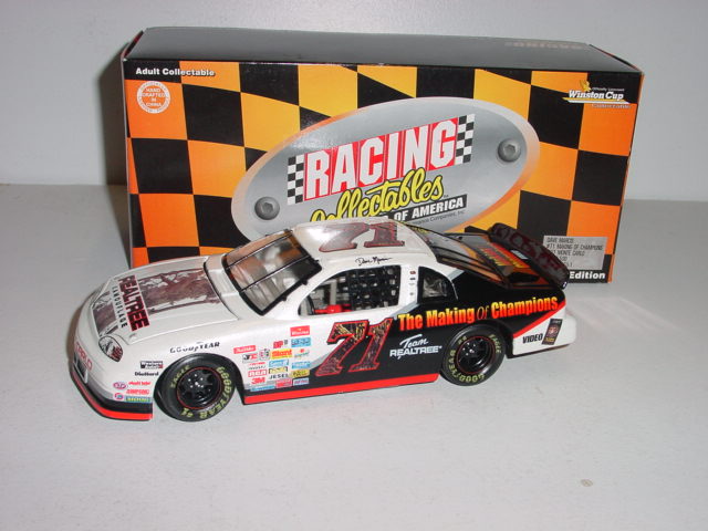 1997 Dave Marcus 1/24th Realtree/Making of Champions c/w car