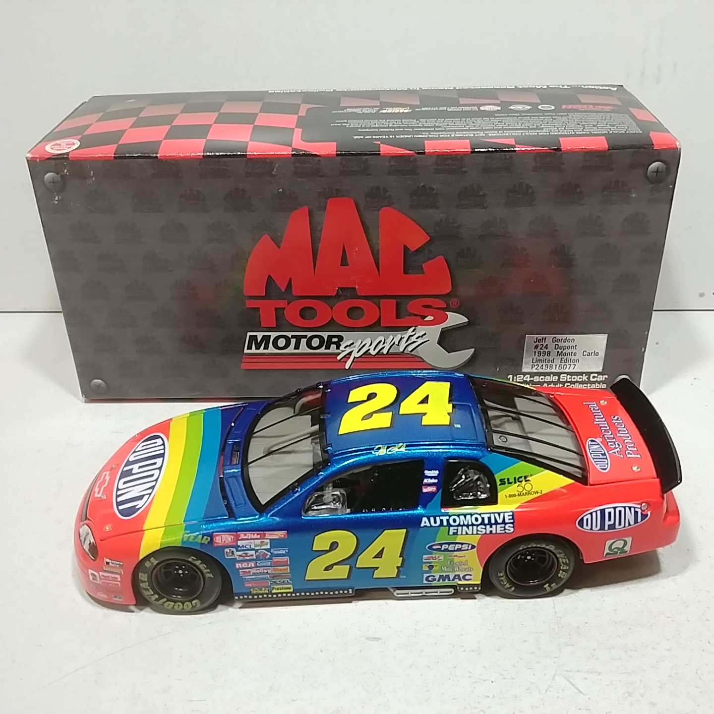 1998 Jeff Gordon 1/24th Dupont "Mac Tools Version" Monte Carlo