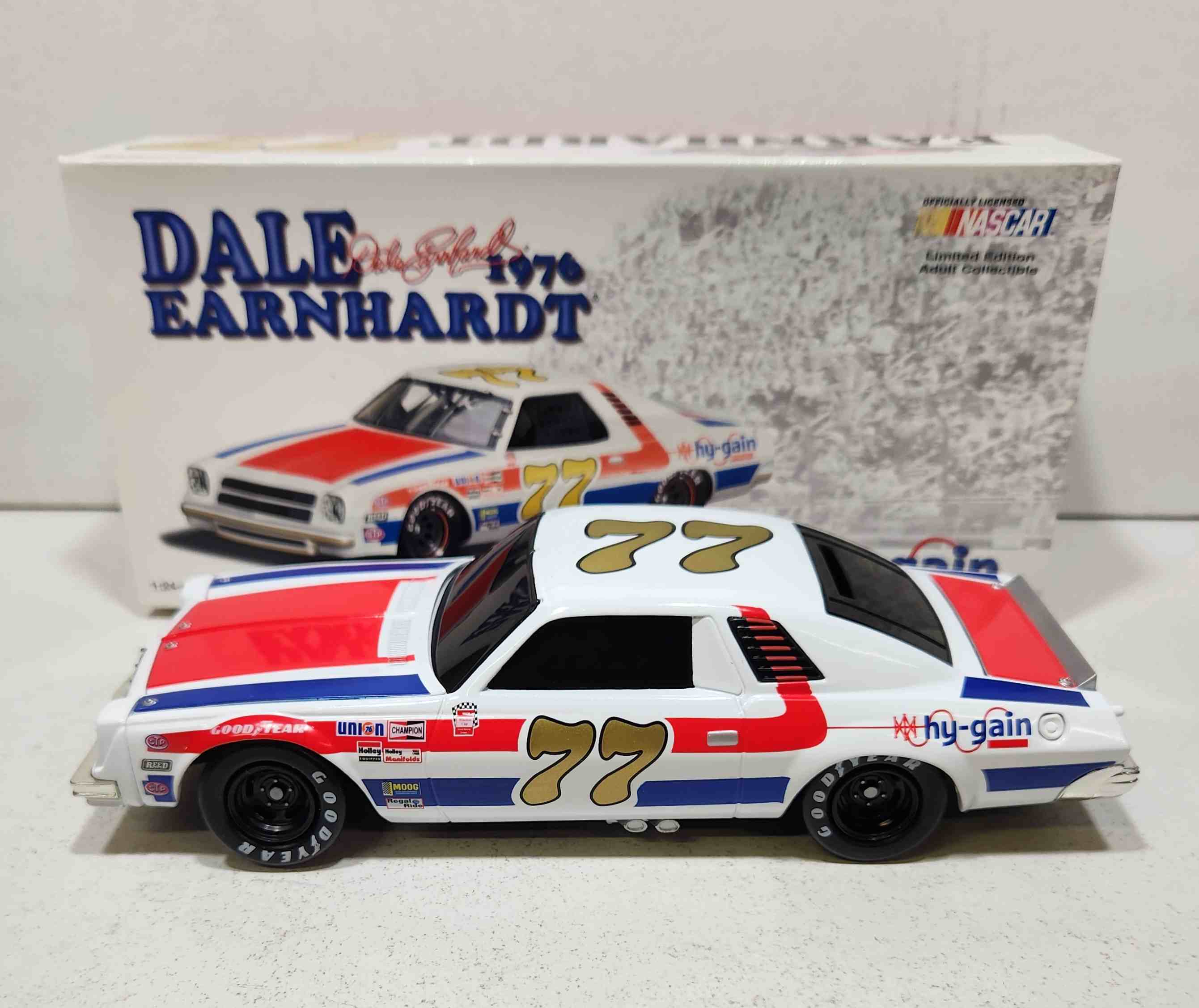 1976 Dale Earnhardt 1/24th hy-gain b/w/bank Chevy Malibu