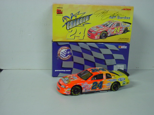 1999 Jeff Gordon 1/24th Dupont "Nascar Racers" Monte Carlo