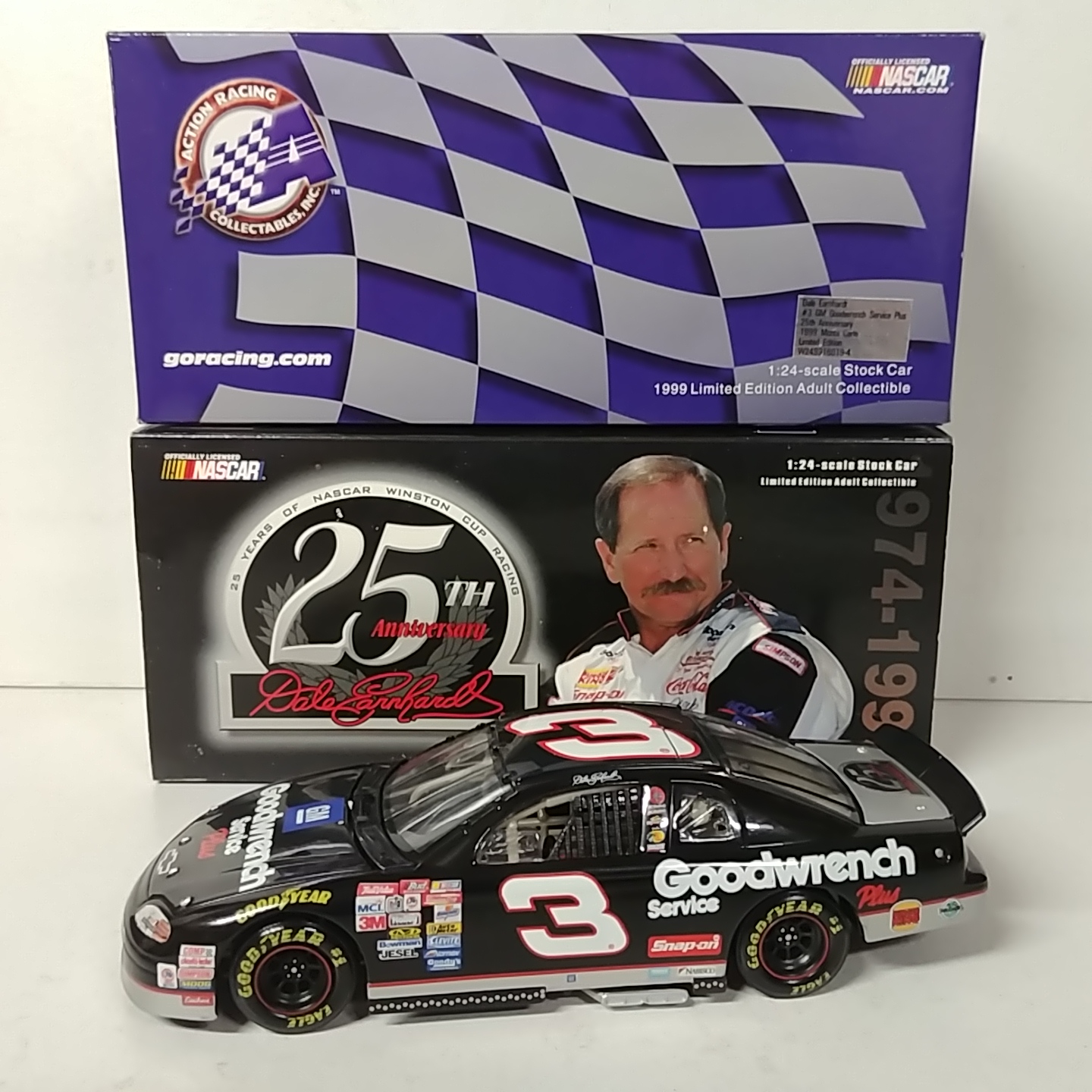 1999 Dale Earnhardt 1/24th GM Goodwrench "25th Anniversary" c/w Monte Carlo