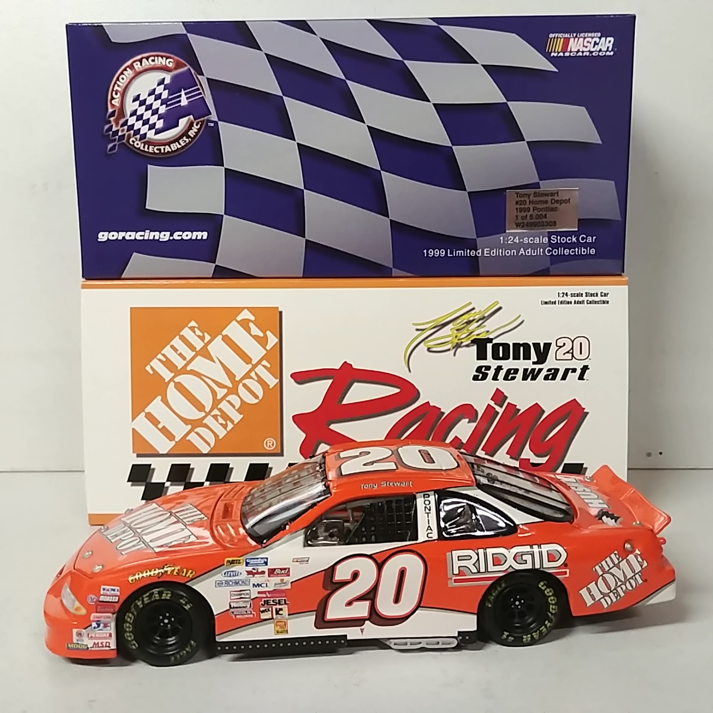 1999 Tony Stewart 1/24th Home Depot c/w Pontiac car