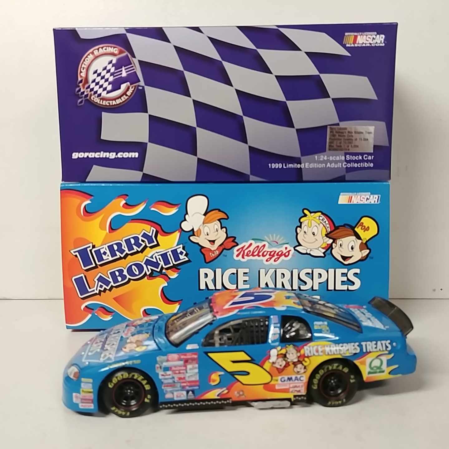 1999 Terry Labonte 1/24th Kelloggs "Rice Krispies" c/w car