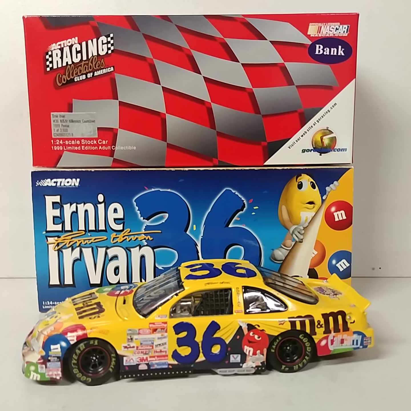 1999 Ernie Irvan 1/24th M&M's "Countdown" c/w bank car