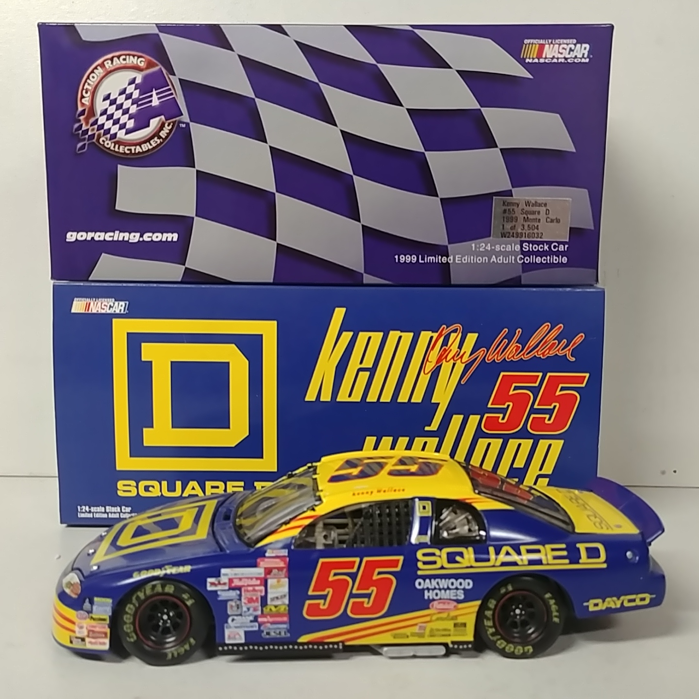1999 Kenny Wallace 1/24th Square D c/w car