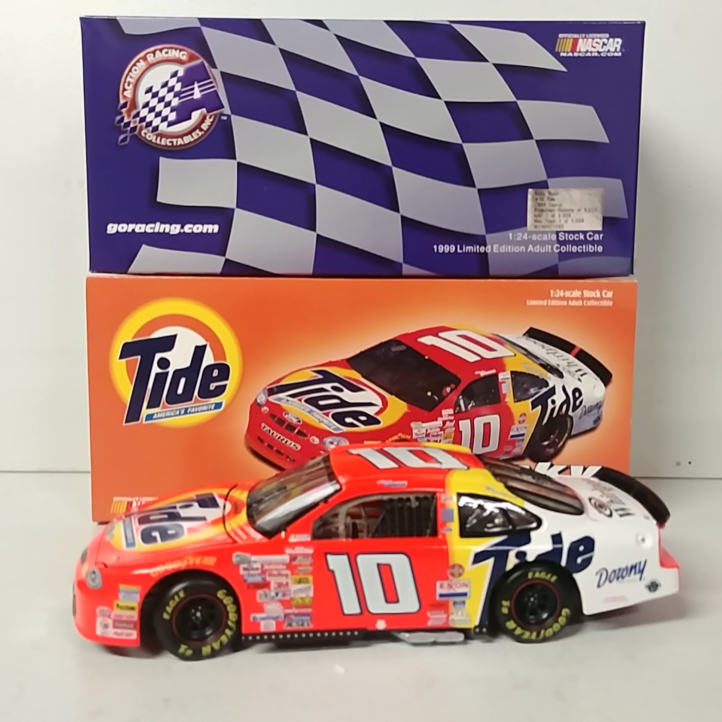 1999 Ricky Rudd 1/24th Tide c/w car