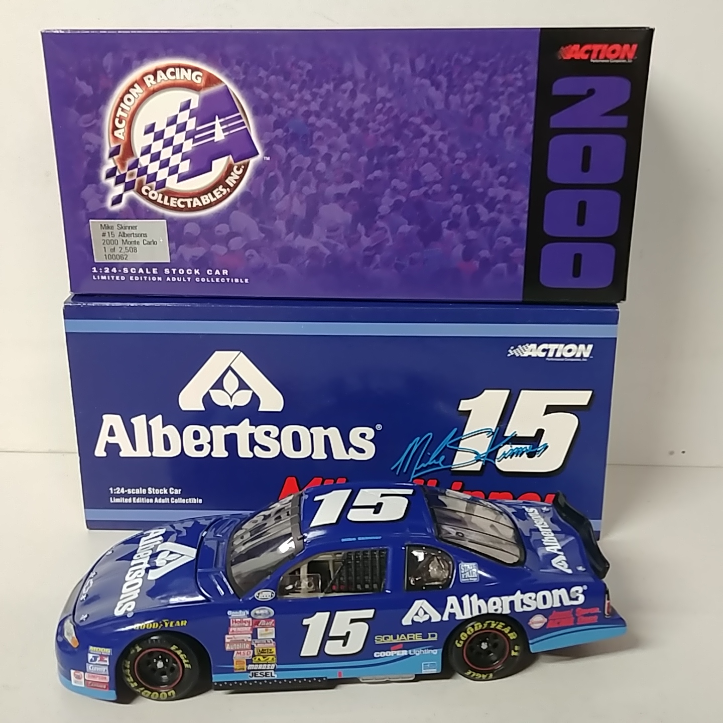 2000 Mike Skinner 1/24th Albertsons c/w car