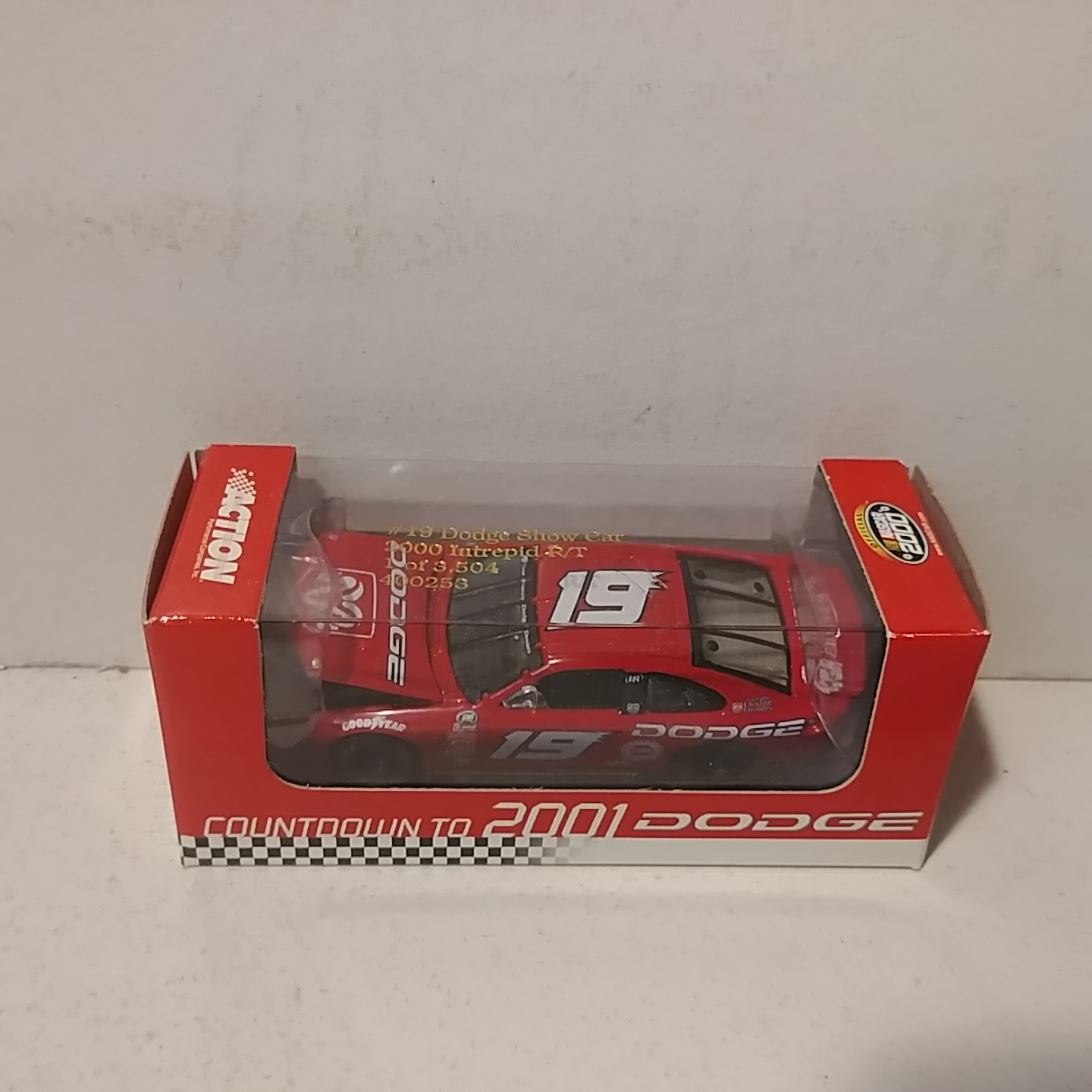 2000 Ray Evernham 1/64th Dodge Show Car RCCA hood open Intrepid