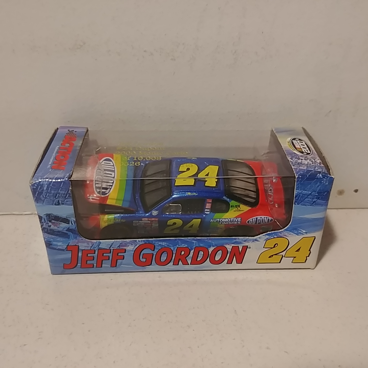 2000 Jeff Gordon 1/64th Dupont RCCA hood open Monte Carlo