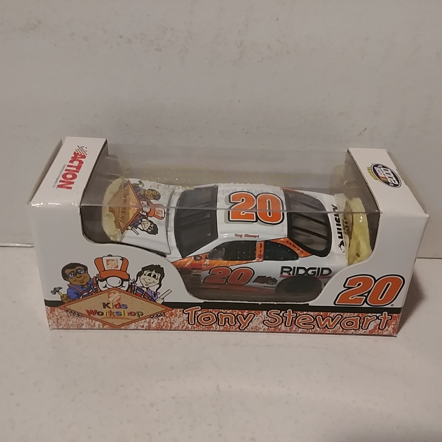 2000 Tony Stewart 1/64th Home Depot "Kids Workshop" RCCA hood open Pontiac