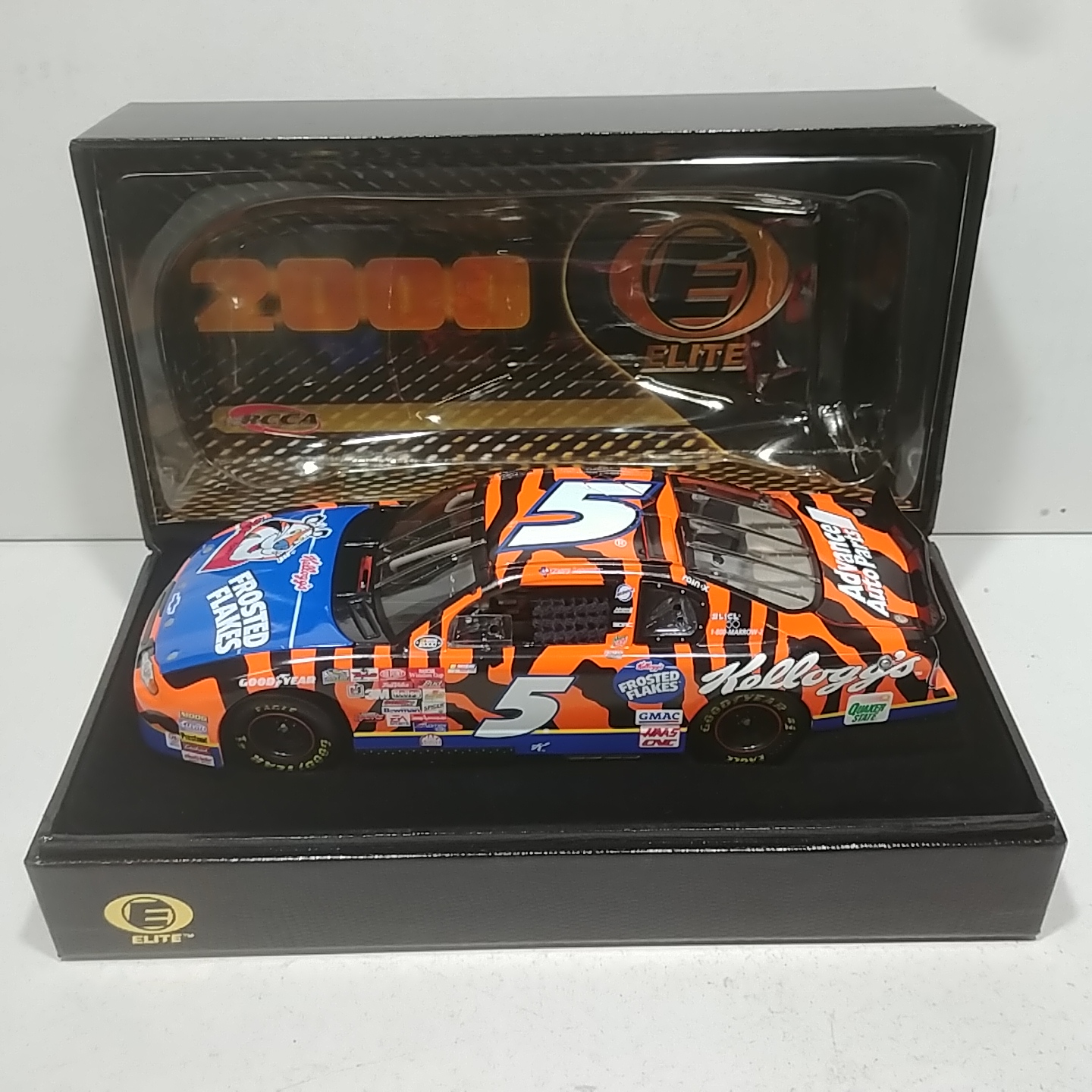 2000 Terry Labonte 1/24th Kelloggs "Frosted Flakes" Elite Monte Carlo