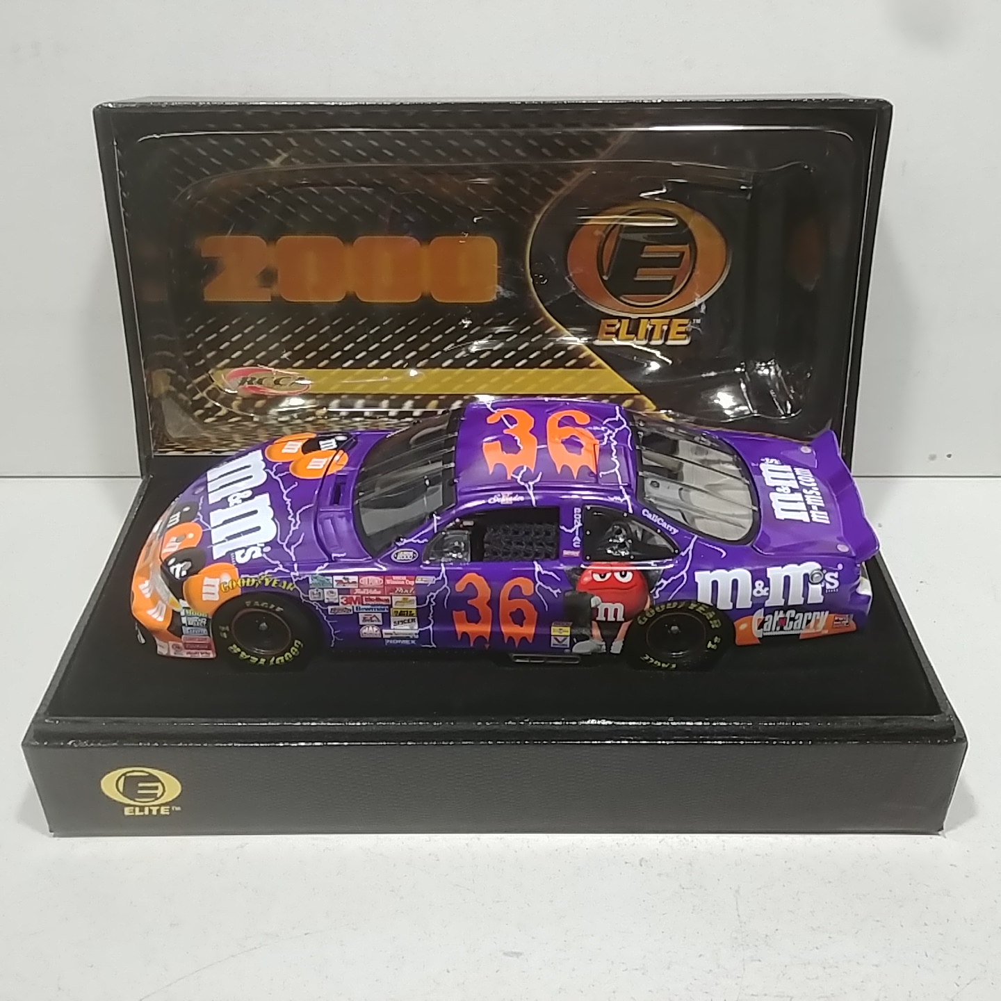 2002 Ken Schrader 1/24th M&M's "Halloween" Elite Grand Prix