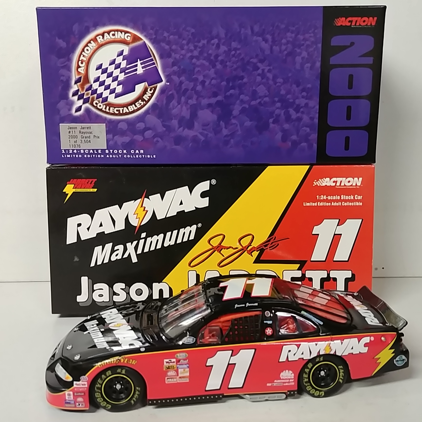 2000 Jason Jarrett 1/24th Rayovac "Busch Series" c/w car