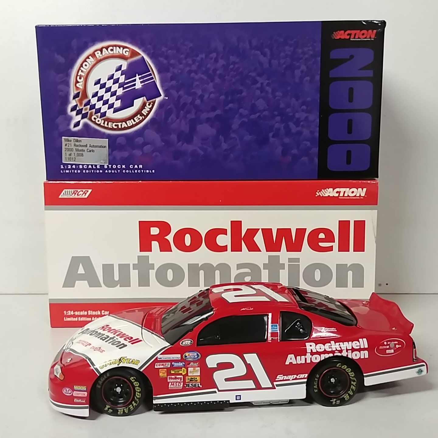 2000 Mike Dillon 1/24th Rockwell Automation "Busch Series" b/w bank Monte Carlo