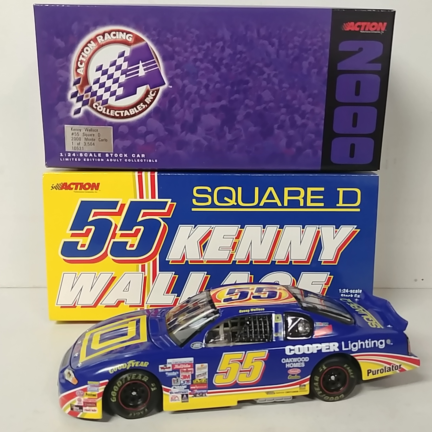 2000 Kenny Wallace 1/24th Square D c/w car