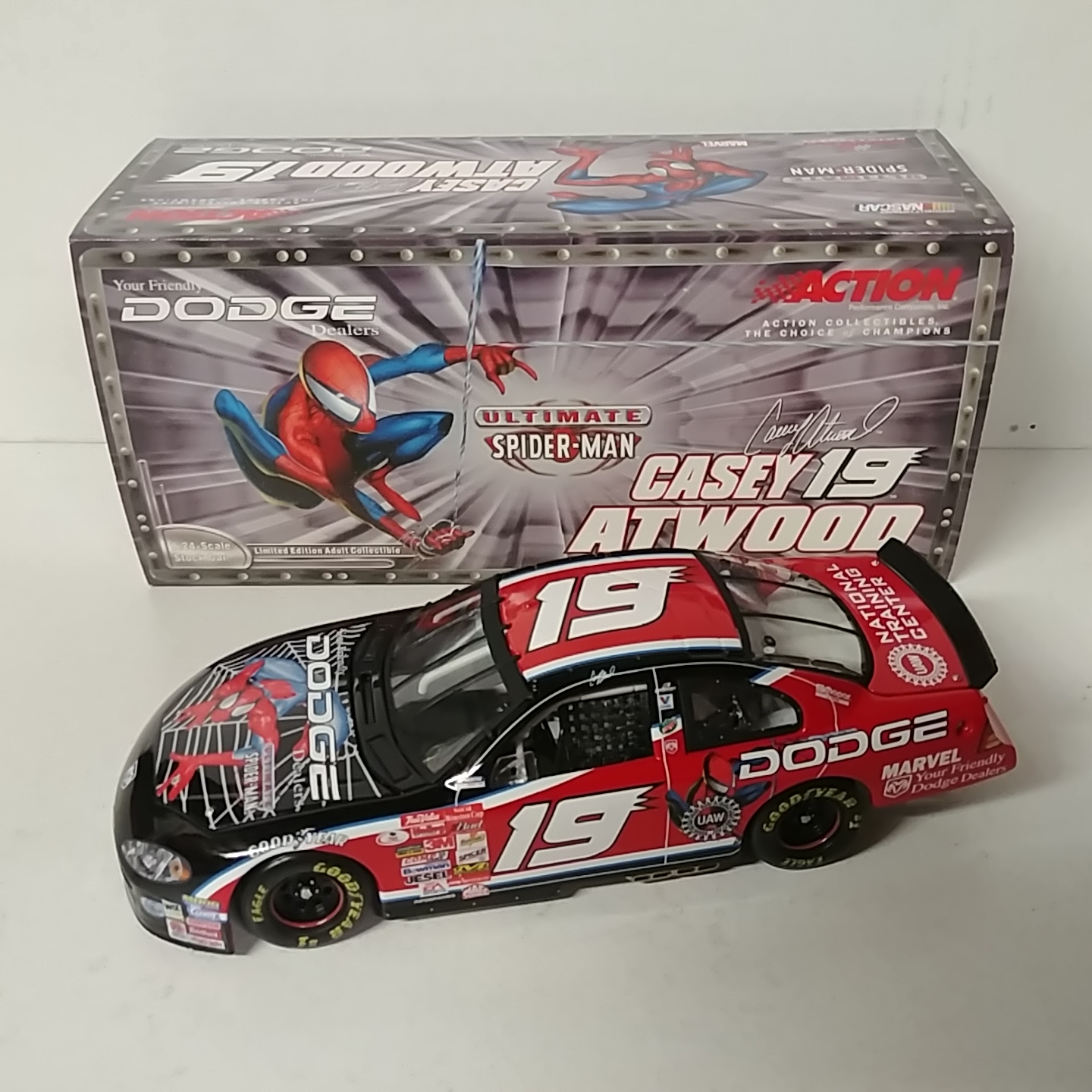 2001 Casey Atwood 1/24th Dodge Dealers "Spiderman" c/w car