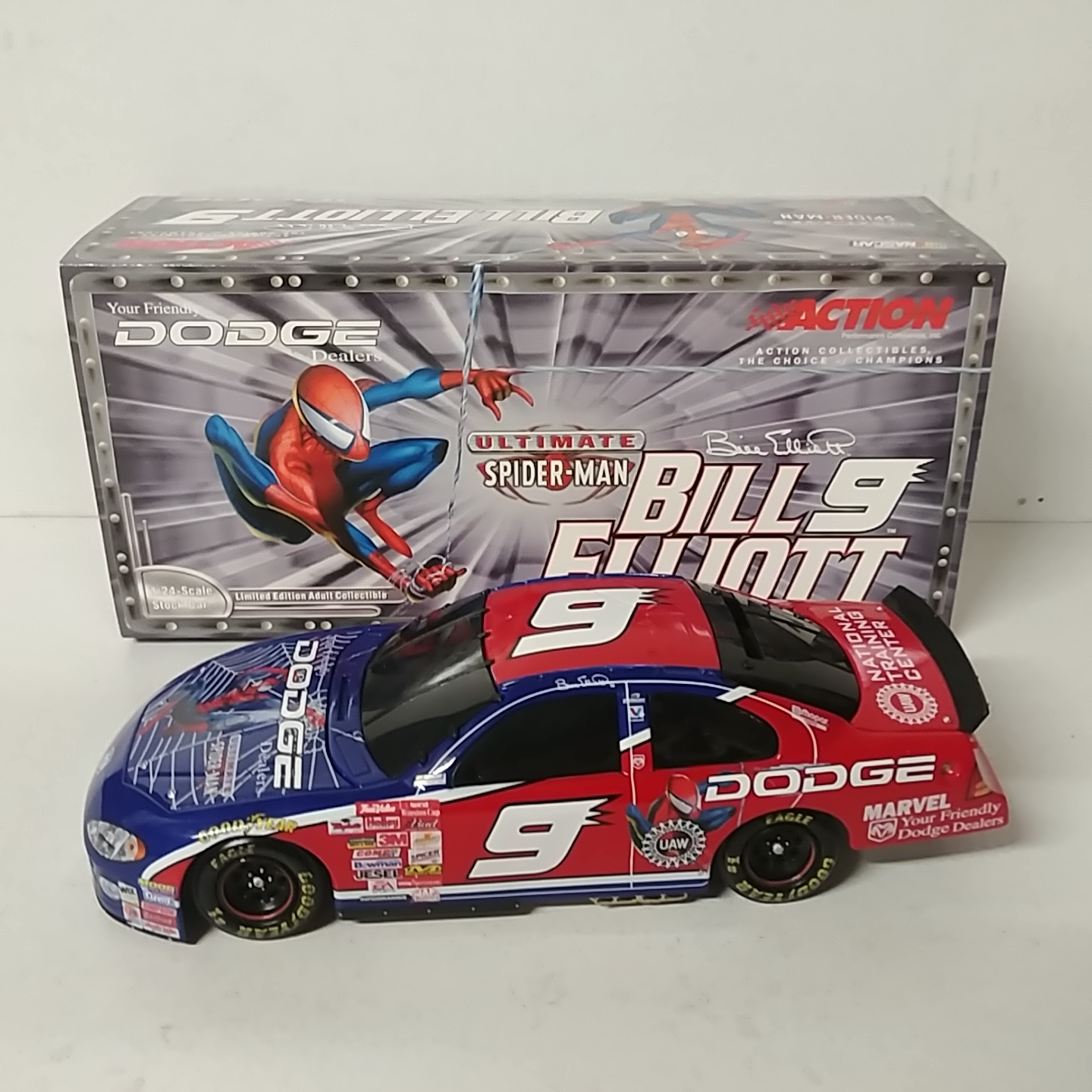 2001 Bill Elliott 1/24th Dodge Dealers "Spiderman" b/w bank Dodge