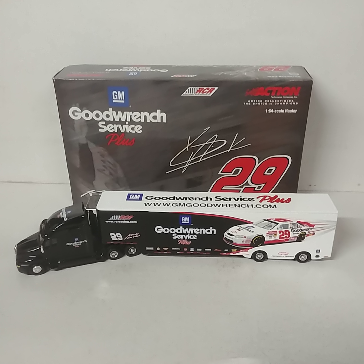 2001 Kevin Harvick 1/64th Goodwrench ARC hauler