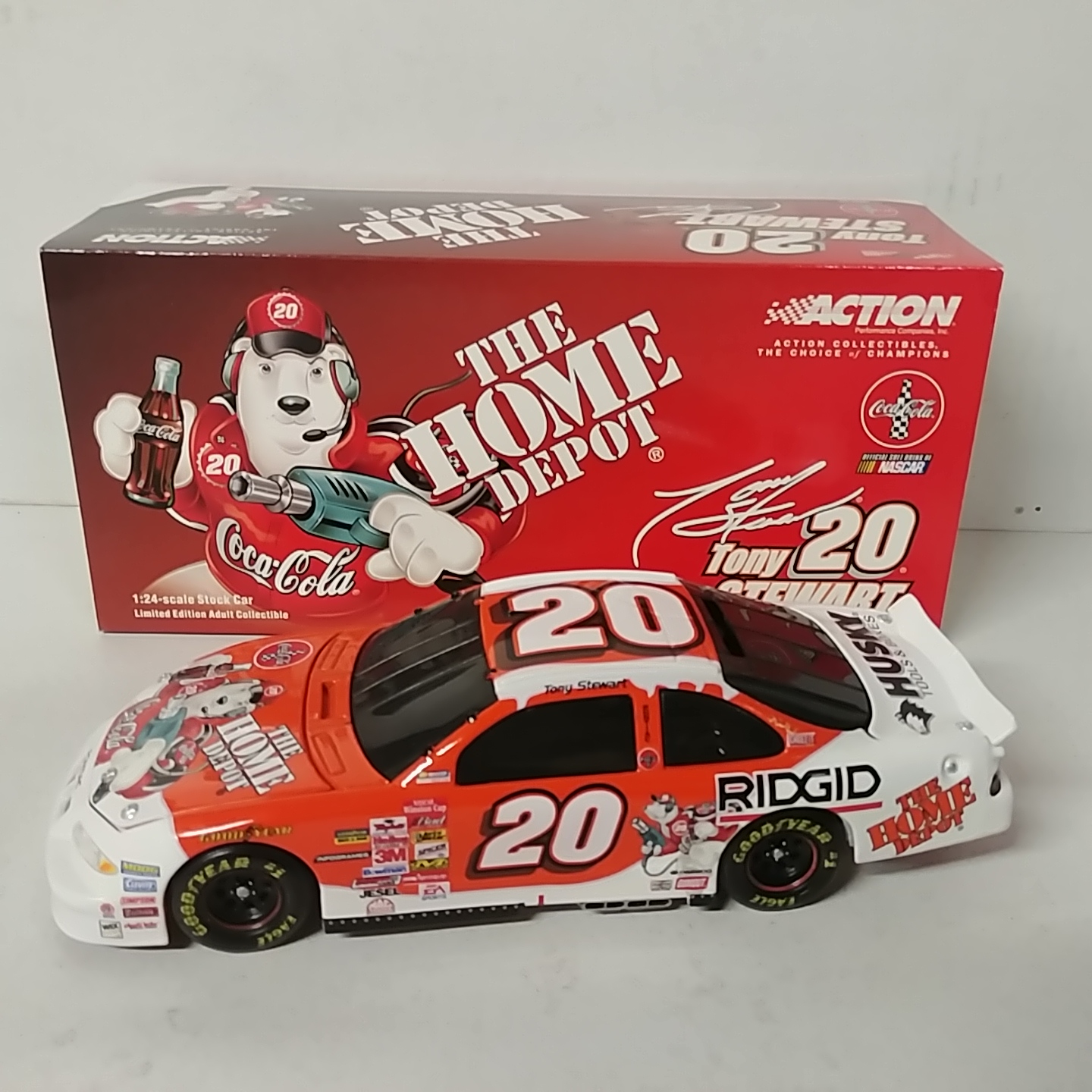 2001 Tony Stewart 1/24th Home Depot "Coca Cola Polar Bears" Grand Prix b/w bank