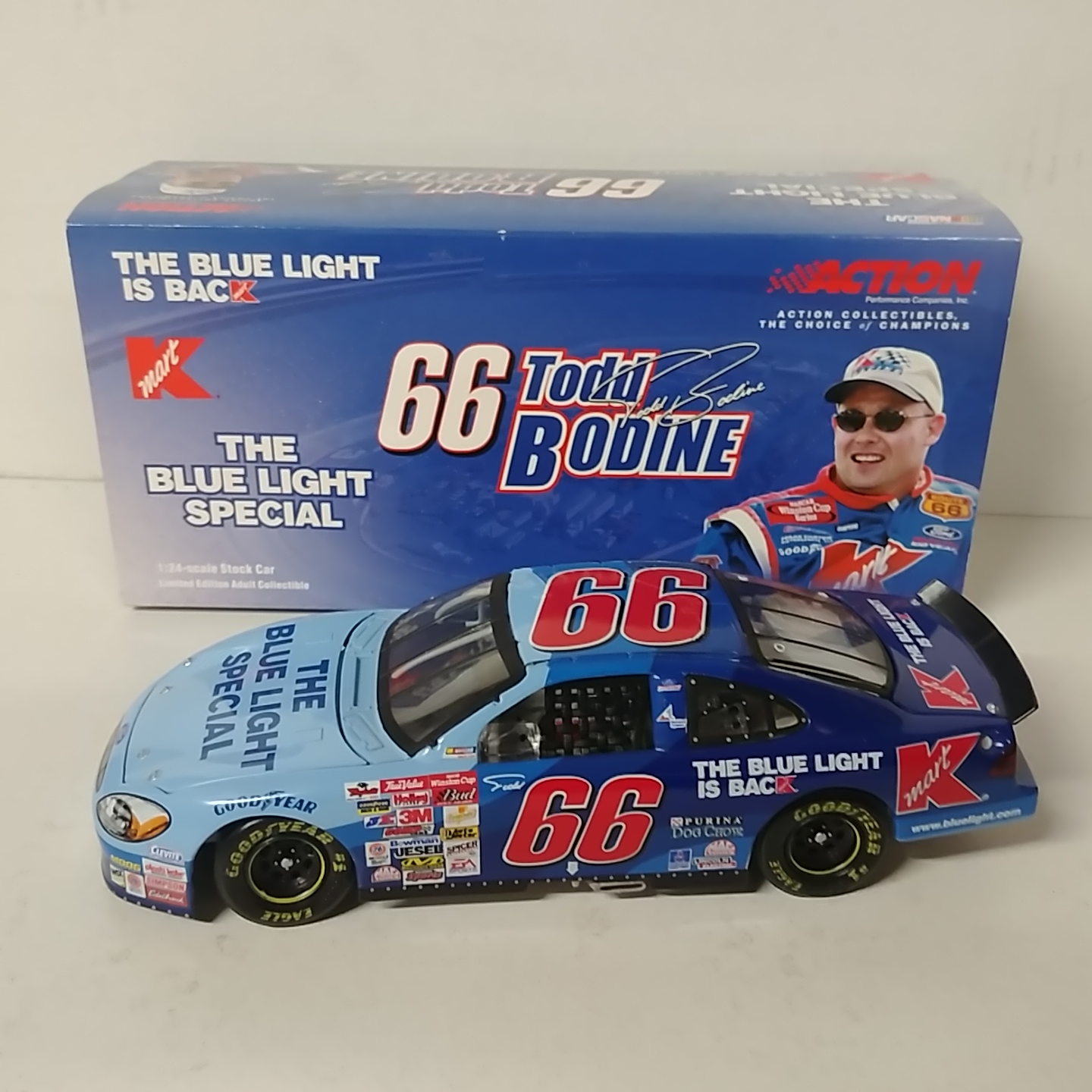 2001 Todd Bodine 1/24th Kmart "Blue Light Is Back" c/w car
