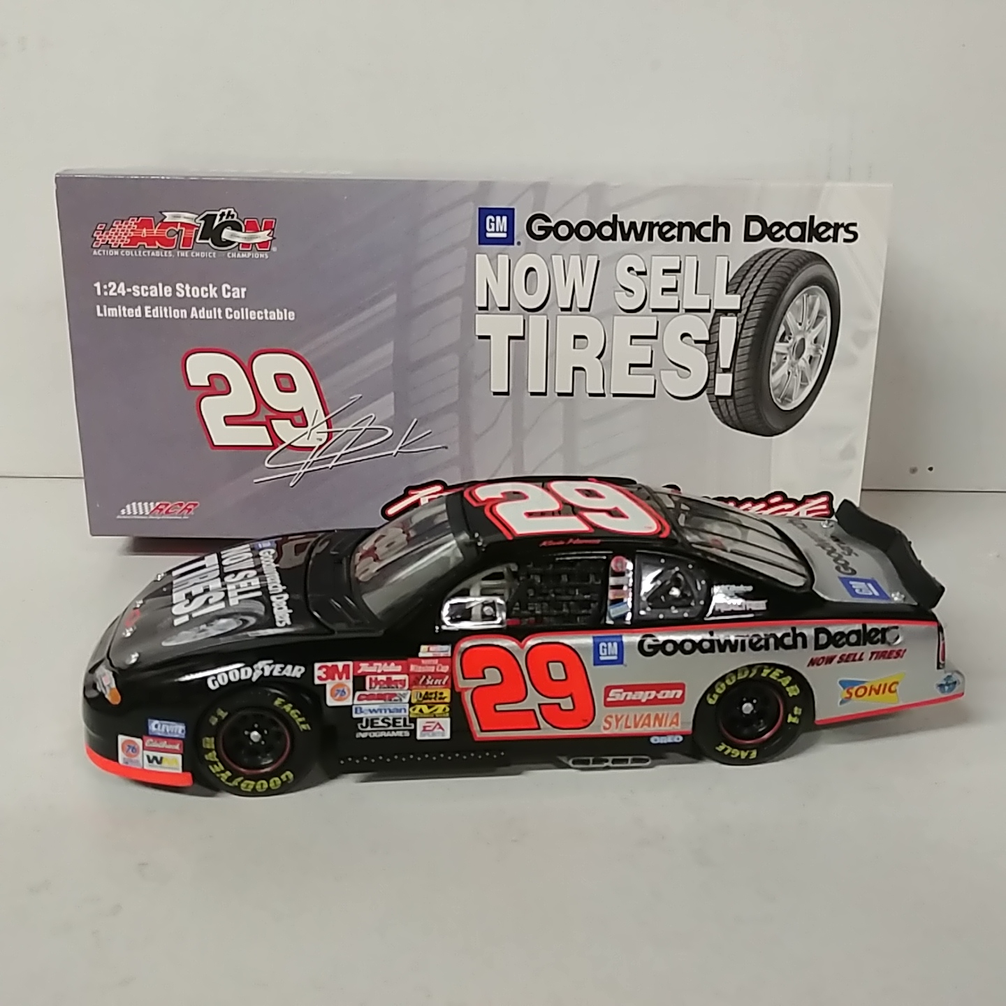 2002 Kevin Harvick 1/24th Goodwrench Dealers "Now Sell Tires" c/w car