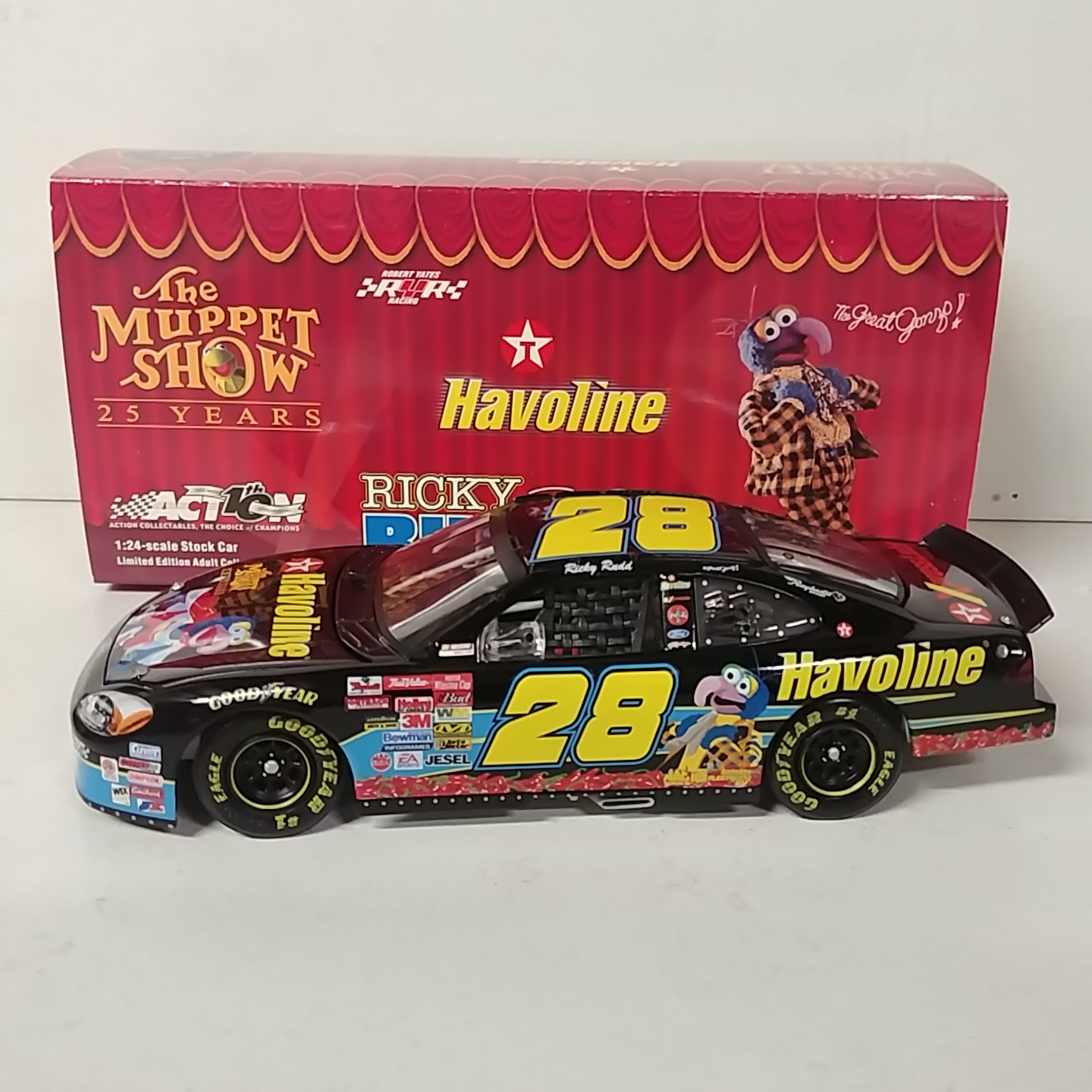 2002 Ricky Rudd 1/24th Havoline "Muppets" c/w car