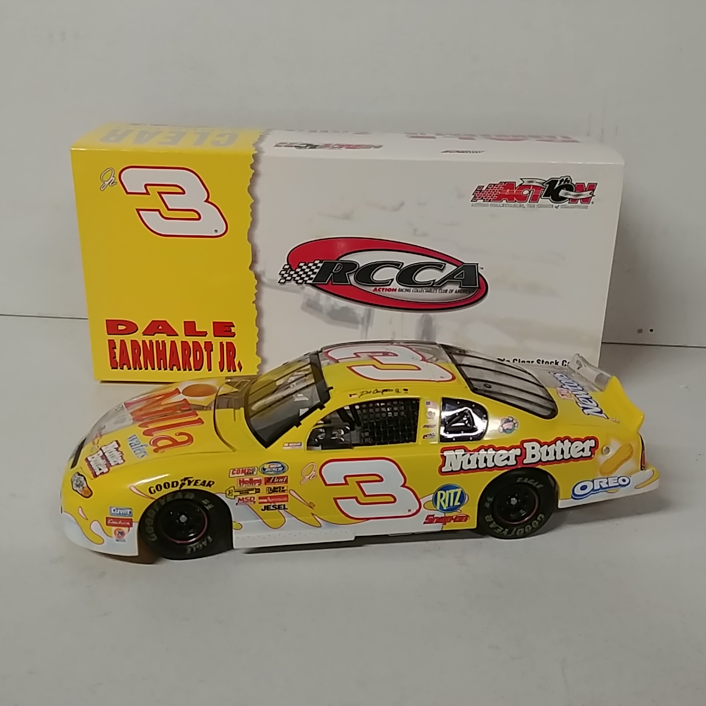 2002 Dale Earnhardt Jr 1/24 Nilla Wafers Half Clear car