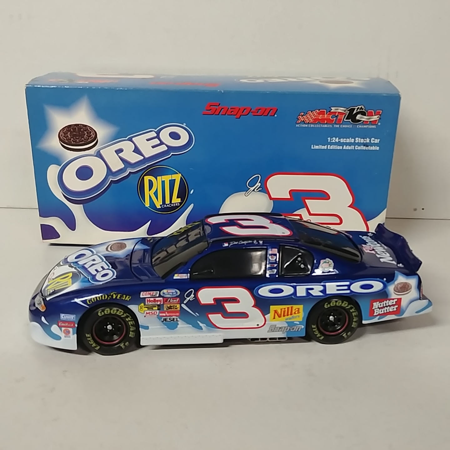 2002 Dale Earnhardt Jr 1/24th Oreo/Ritz b/w car