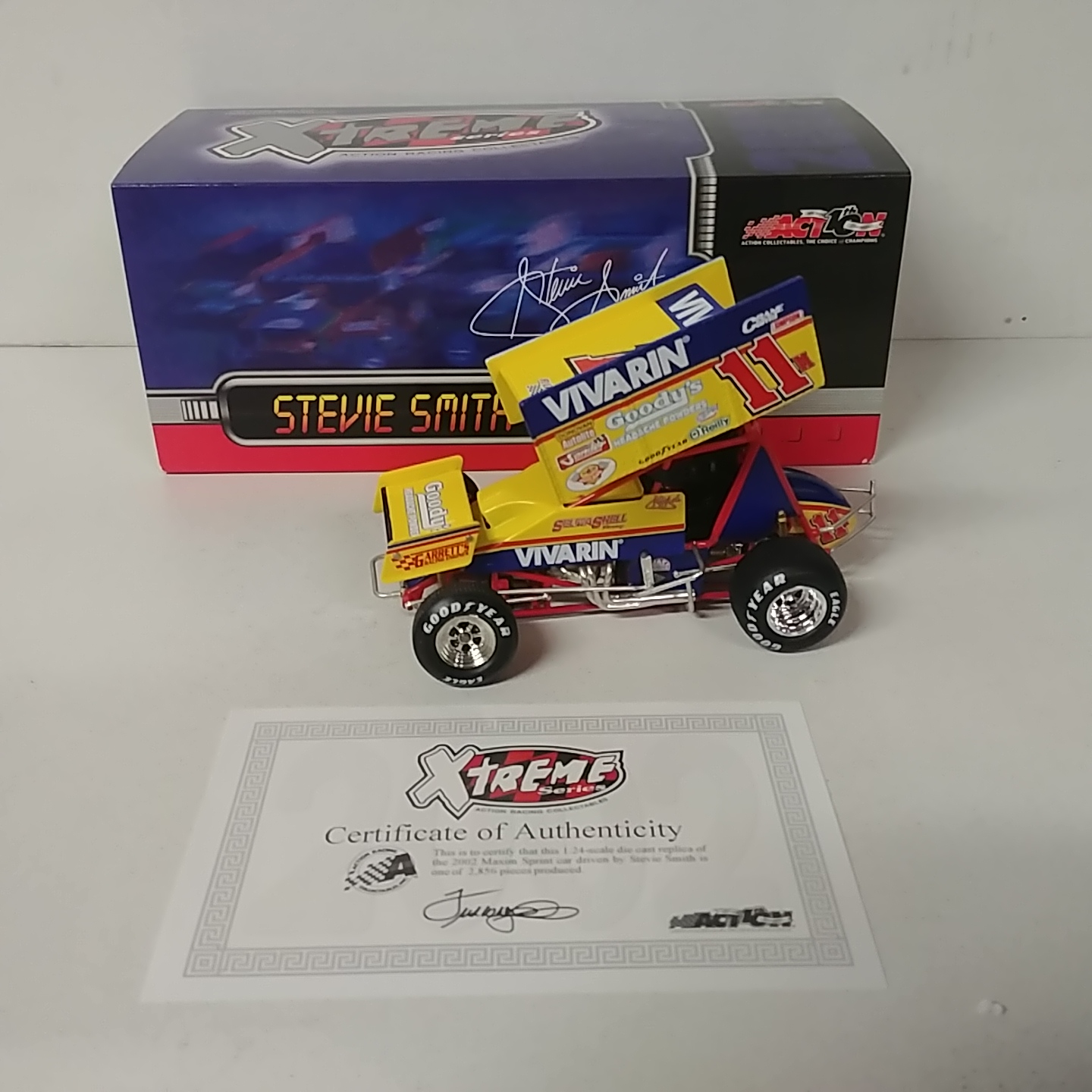 2002 Stevie Smith 1/24th Vivarin sprint car