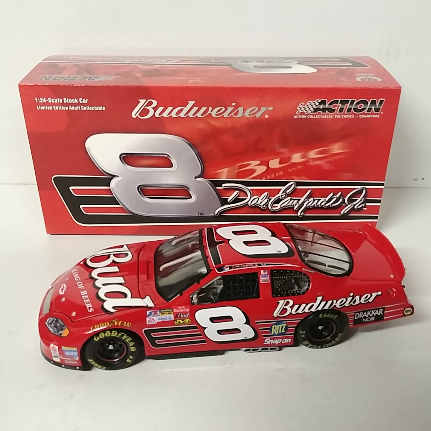 2003 Dale Earnhardt Jr 1/24th Budweiser c/w car