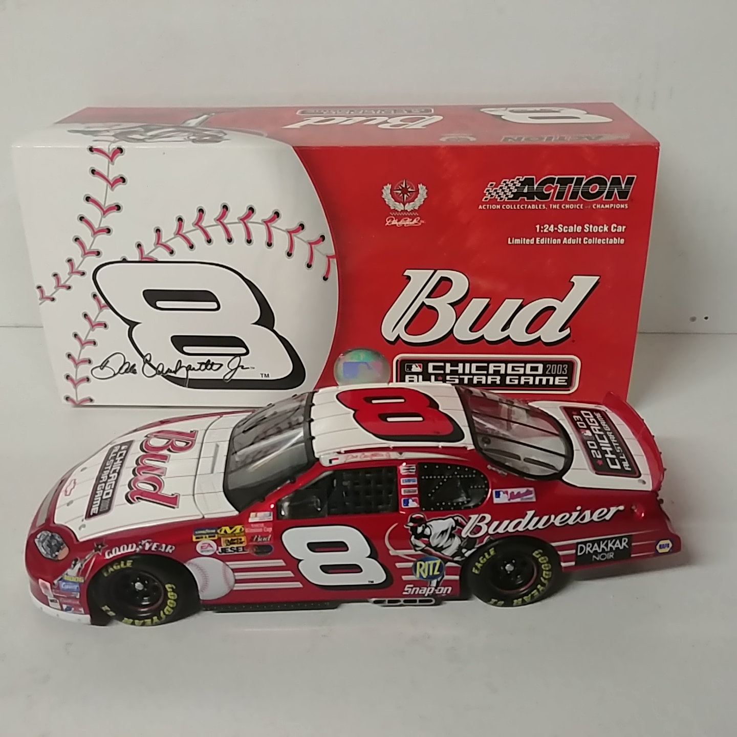 2003 Dale Earnhardt Jr 1/24th Budweiser "MLB" c/w car