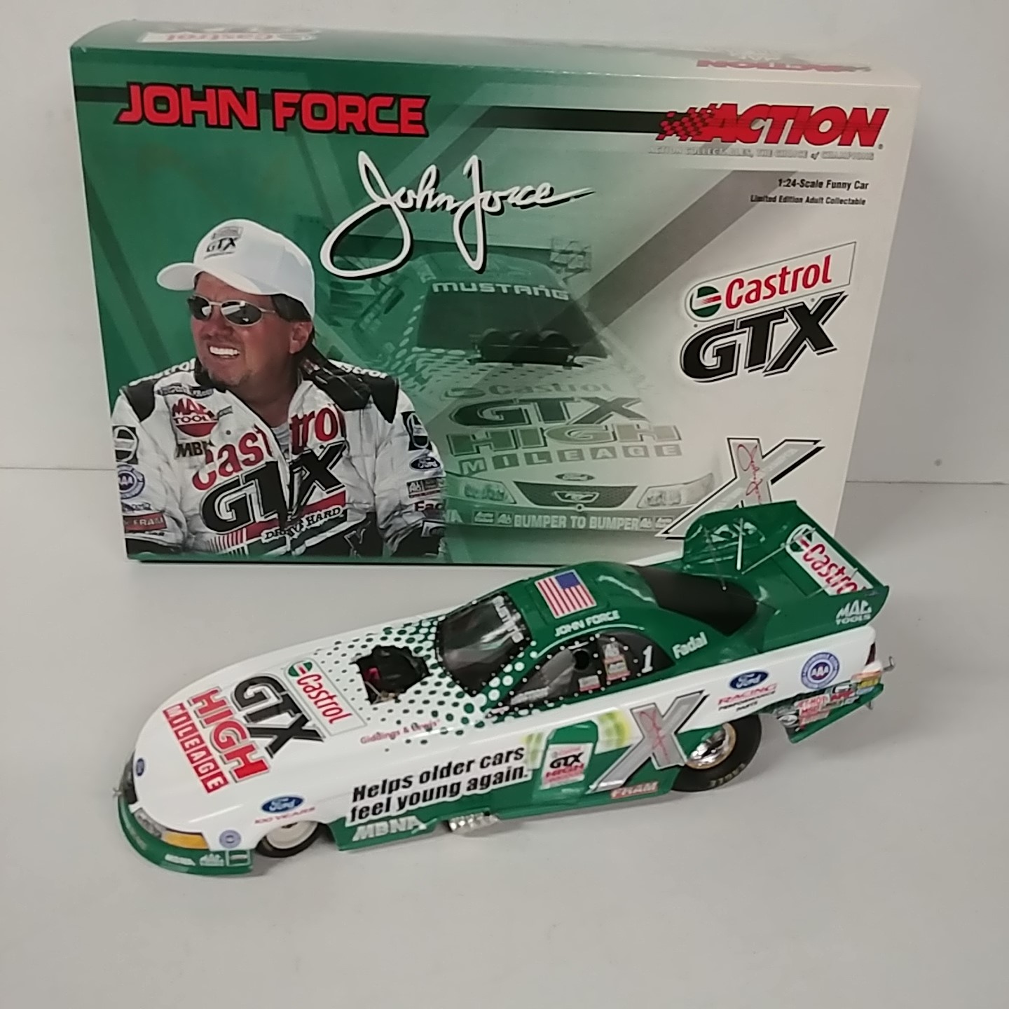 1998 Action 1/24 John Force Mustang Funny Car 7X Champion New in Box 