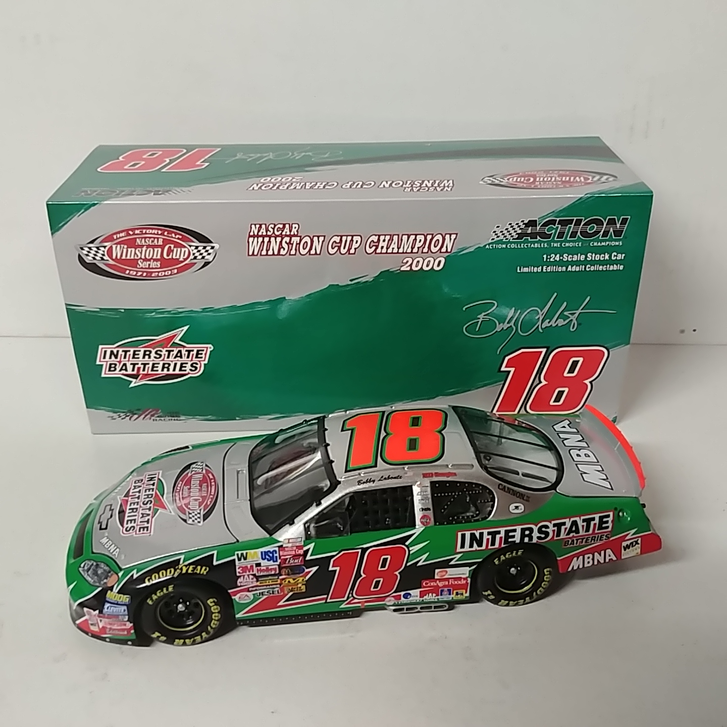 2003 Bobby Labonte 1/24th Interstate Batteries "Victory Lap" c/w Monte Carlo