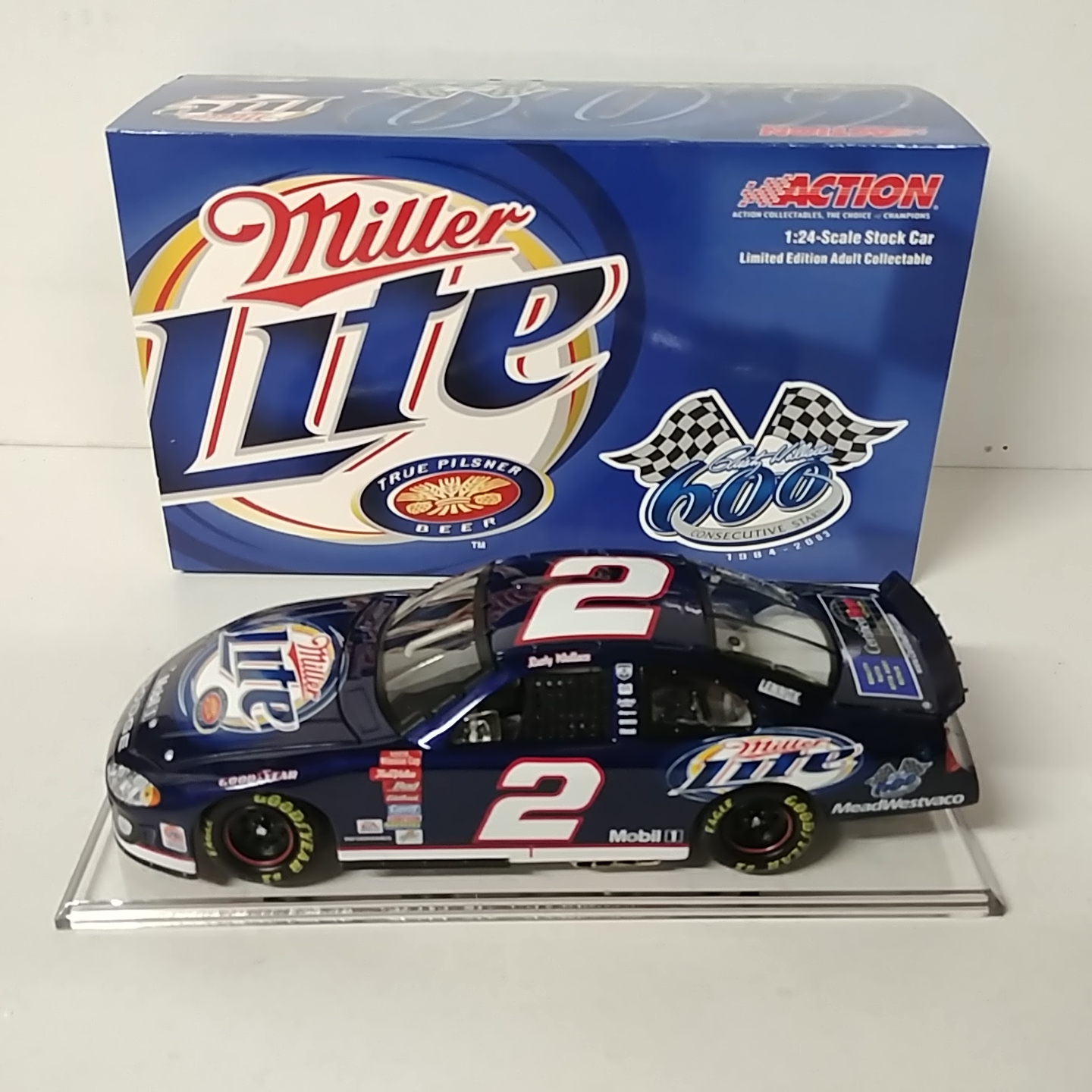 2003 Rusty Wallace 1/24th Miller Lite "600th Consecutive Start" c/w car