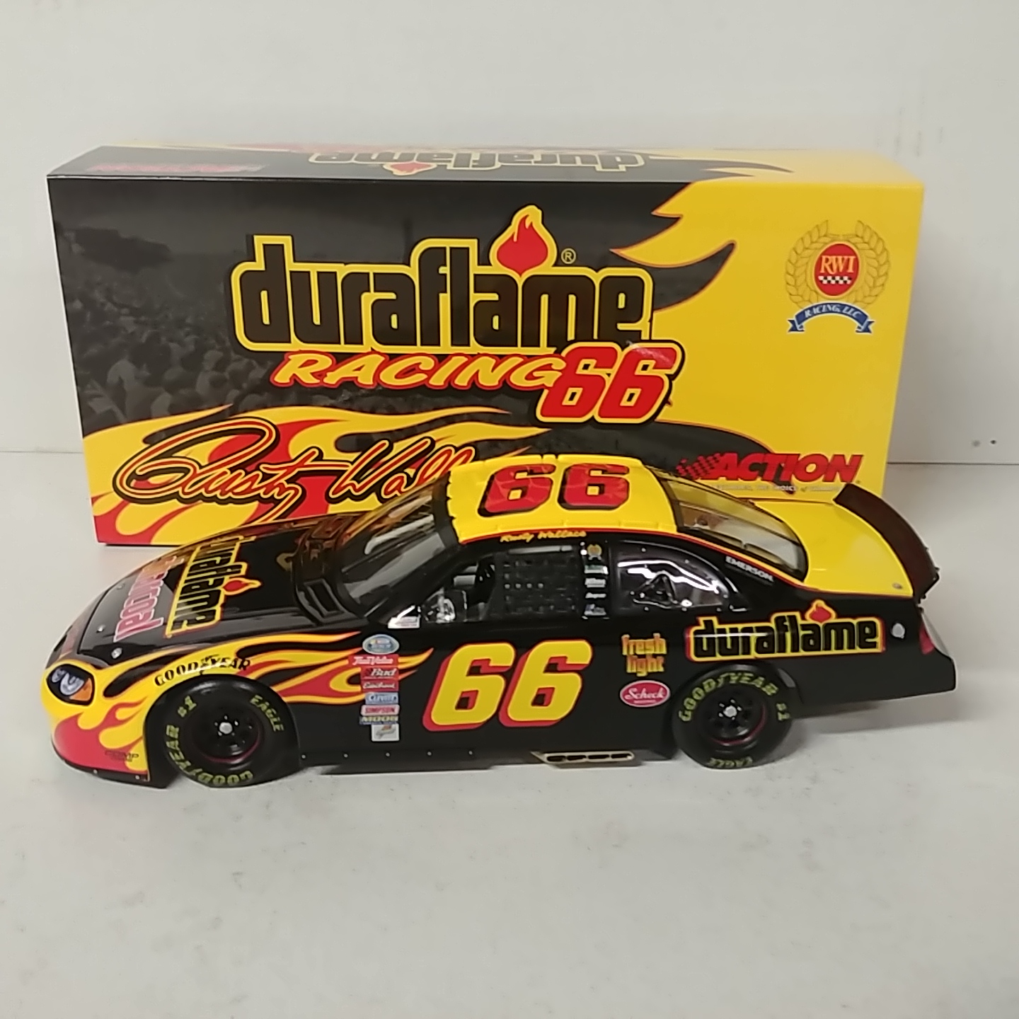 2004 Rusty Wallace 1/24th Duraflame "Reverse" "Busch Series" c/w car