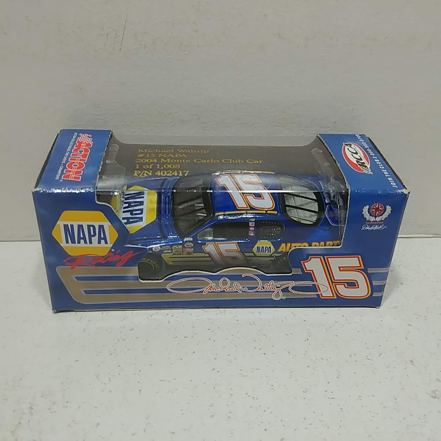 2004 Michael Waltrip 1/64th NAPA RCCA hood open Monte Carlo