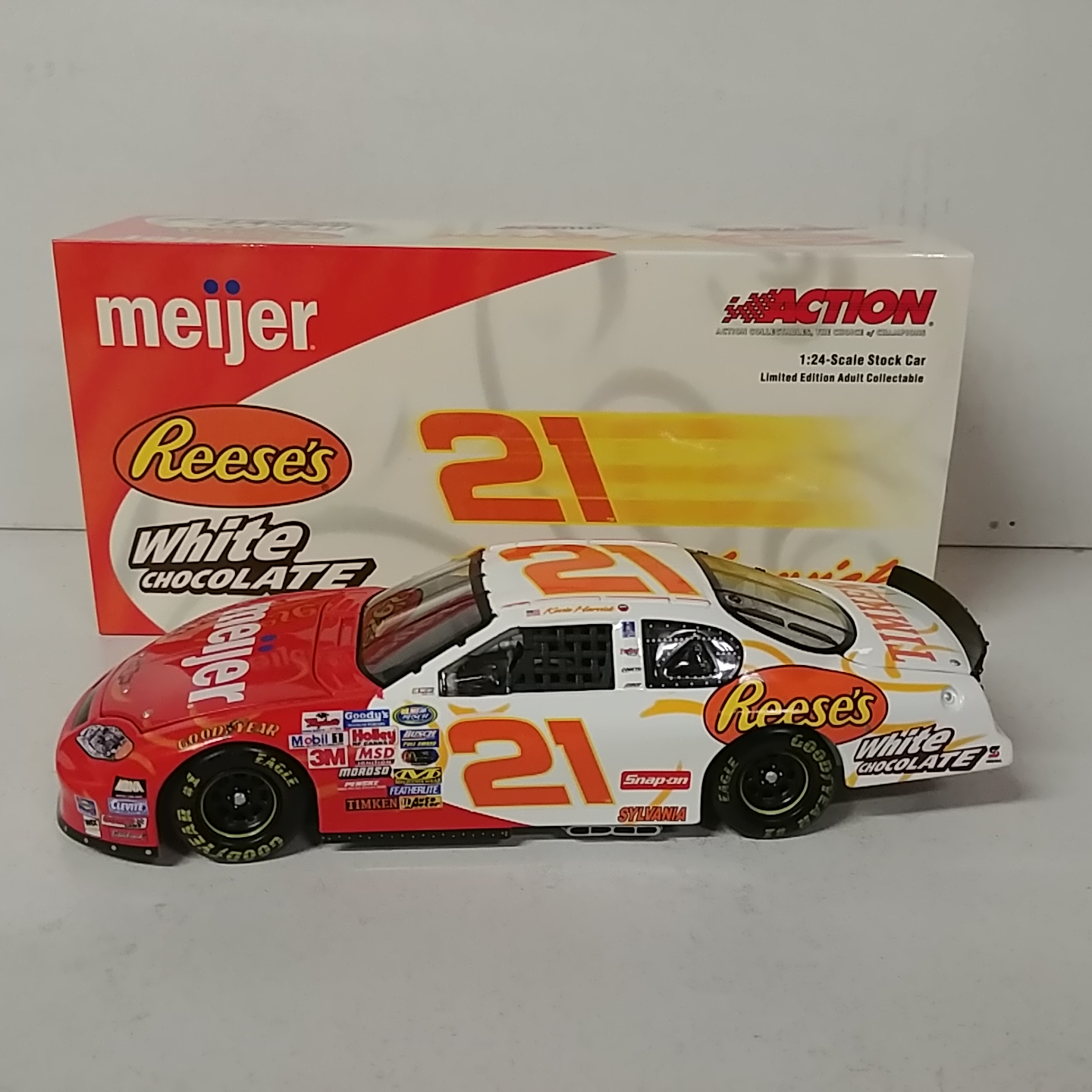 2004 Kevin Harvick 1/24th Meijer/Reeses "Busch Series" c/w car