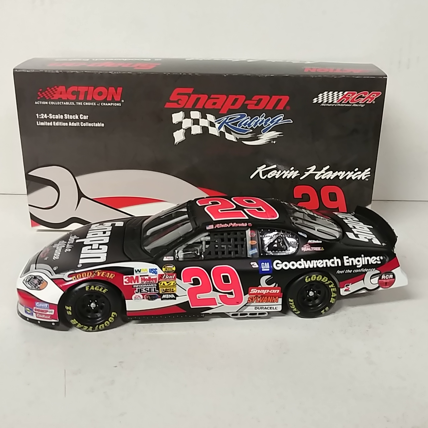 2004 Kevin Harvick 1/24th GM Goodwrench "Snap On" c/w car