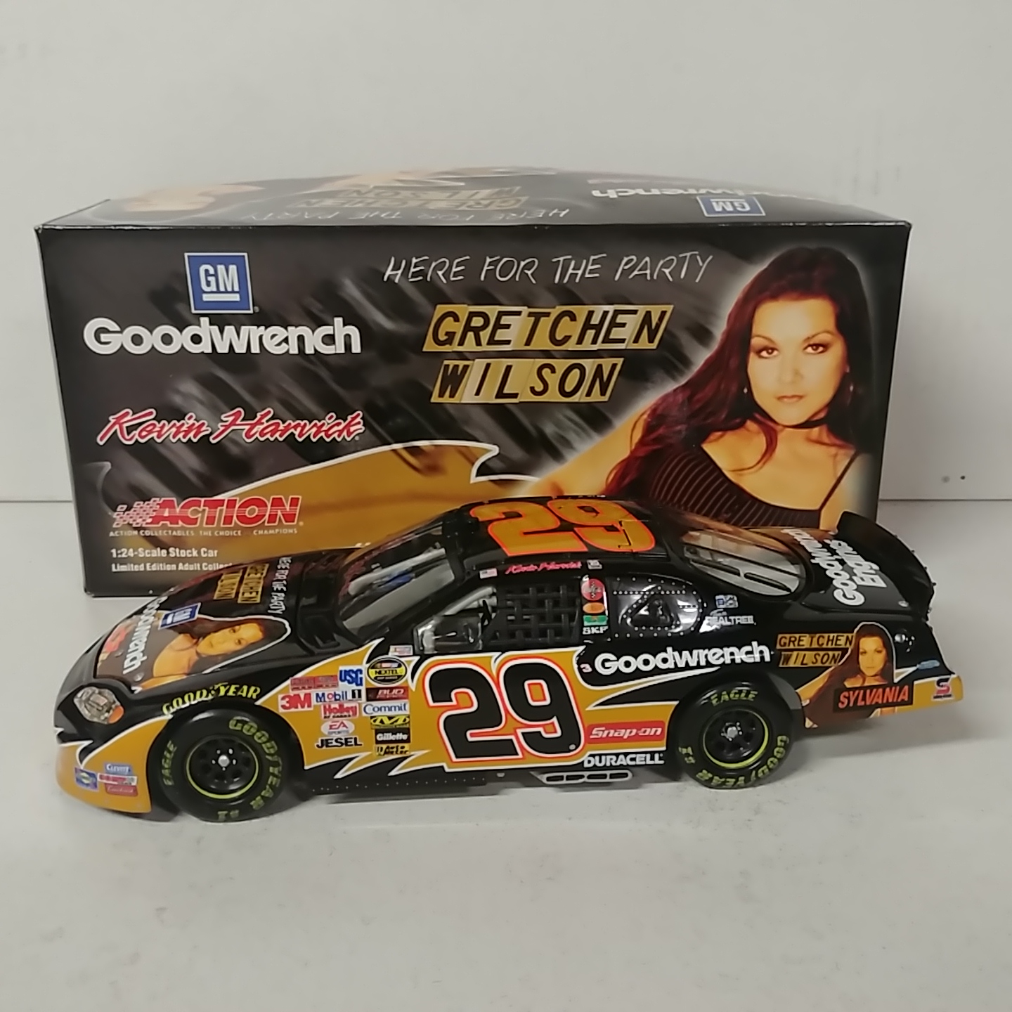 2005 Kevin Harvick 1/24th GM Goodwrench "Chevy Rock & Roll" c/w car