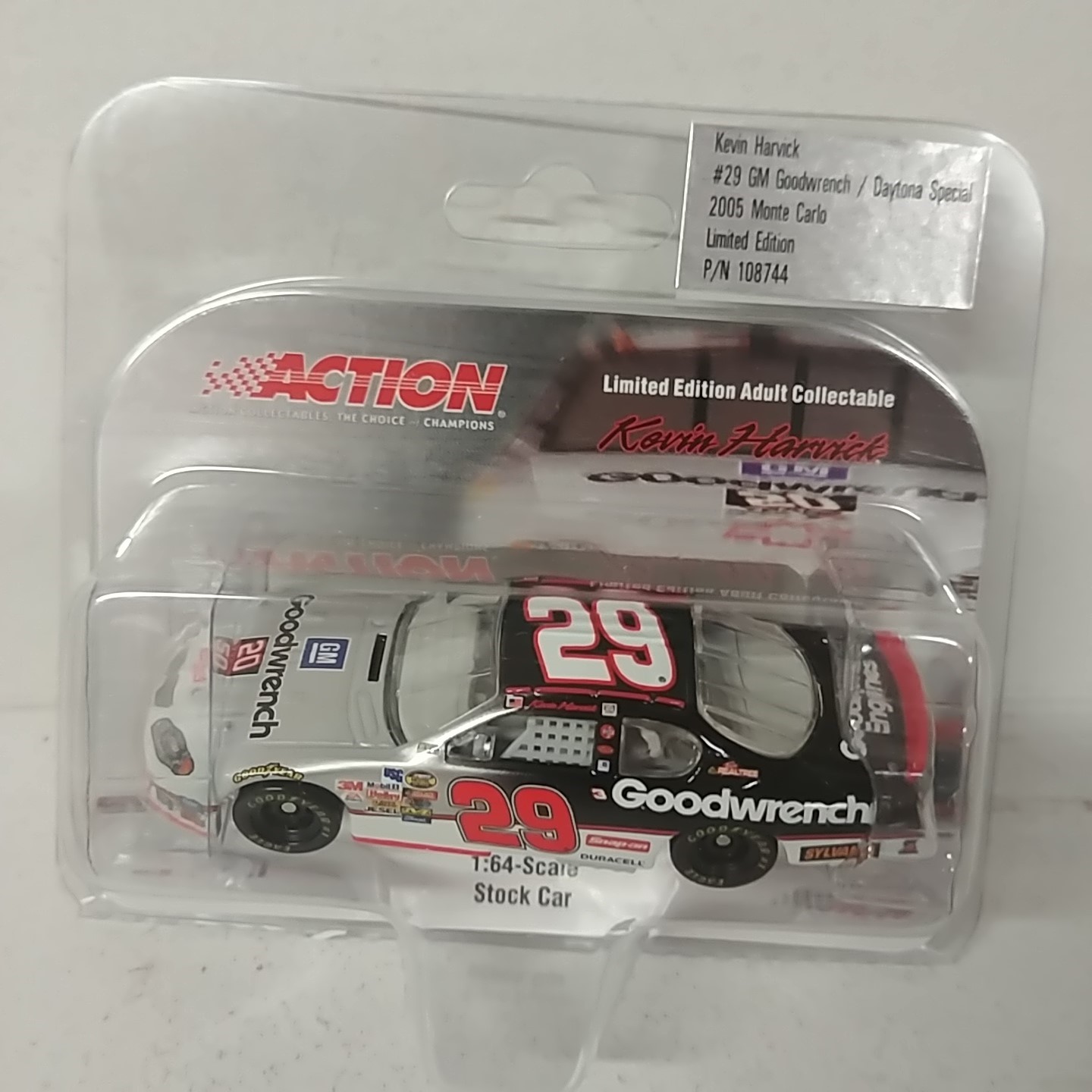 2005 Kevin Harvick 1/64th GM Goodwrench Daytona Special AP car