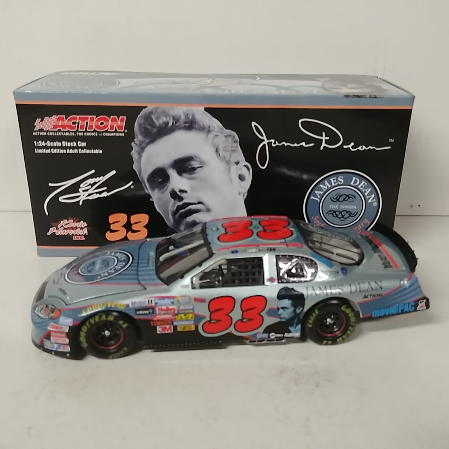 2005 Tony Stewart 1/24th James Dean 50th Anniversary "Busch Series" car