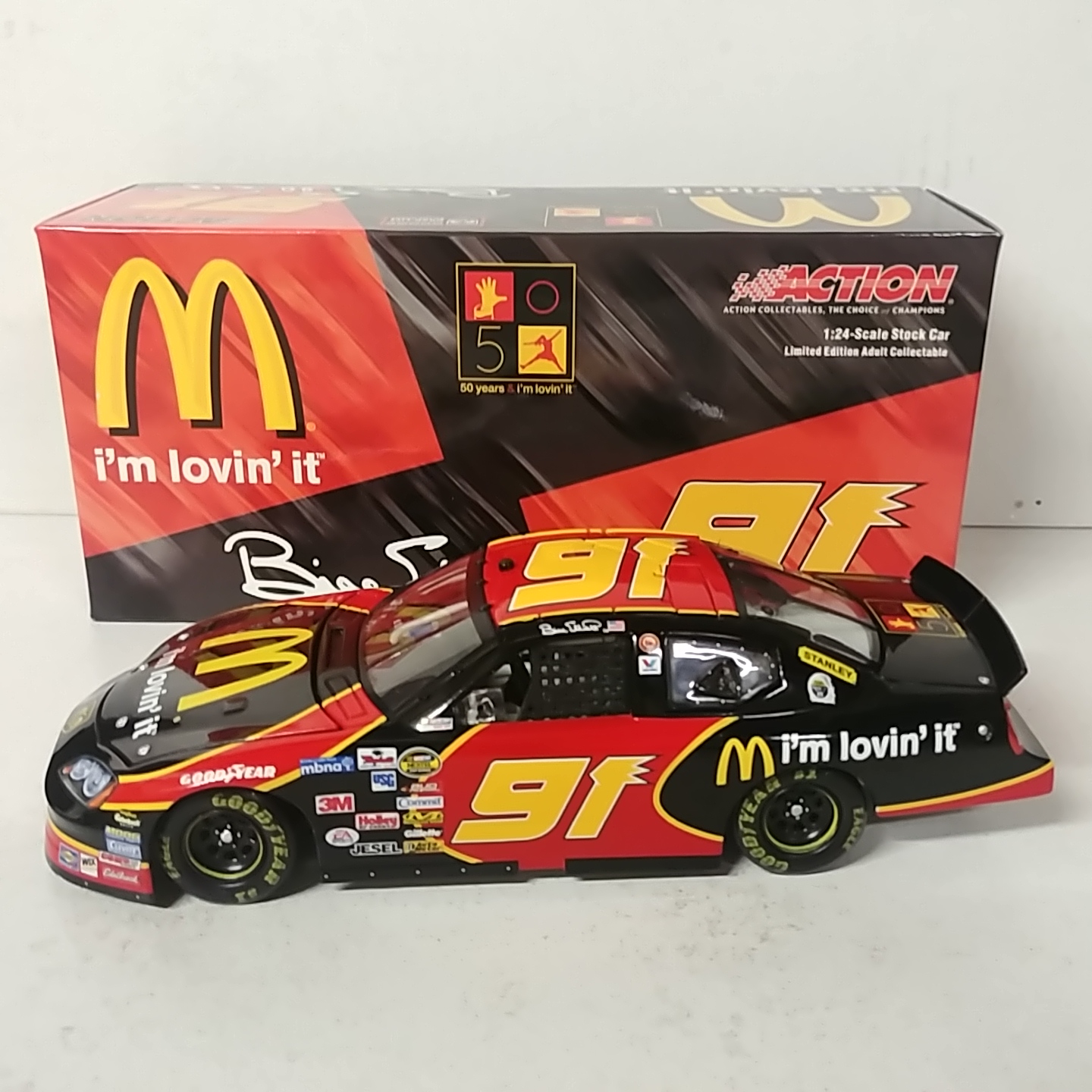 2005 Bill Elliott 1/24th McDonalds "50th Anniversary" c/w car